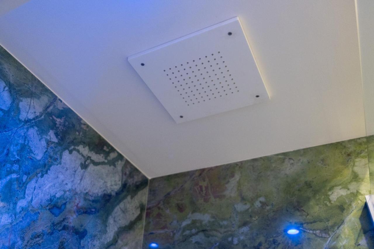 Nocleg ze śniadaniem Palazzo Nicolaus Del Lungomare *