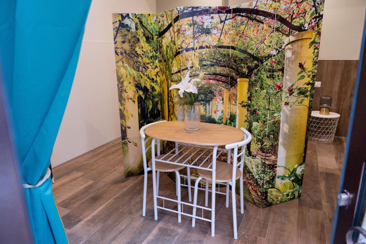 Palazzo Nicolaus Del Lungomare Bed & Breakfast