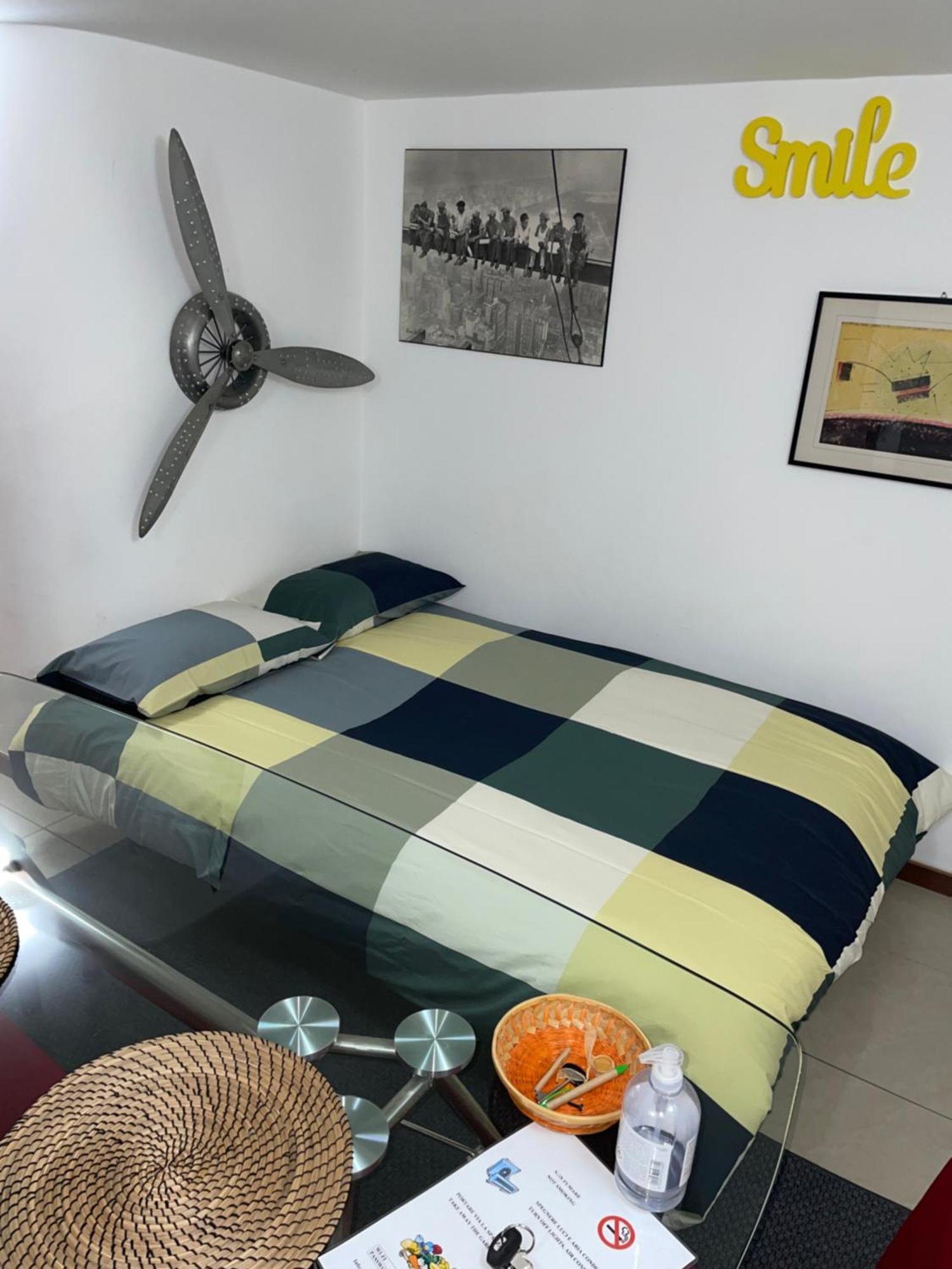 Azzurra Flat Center Bari