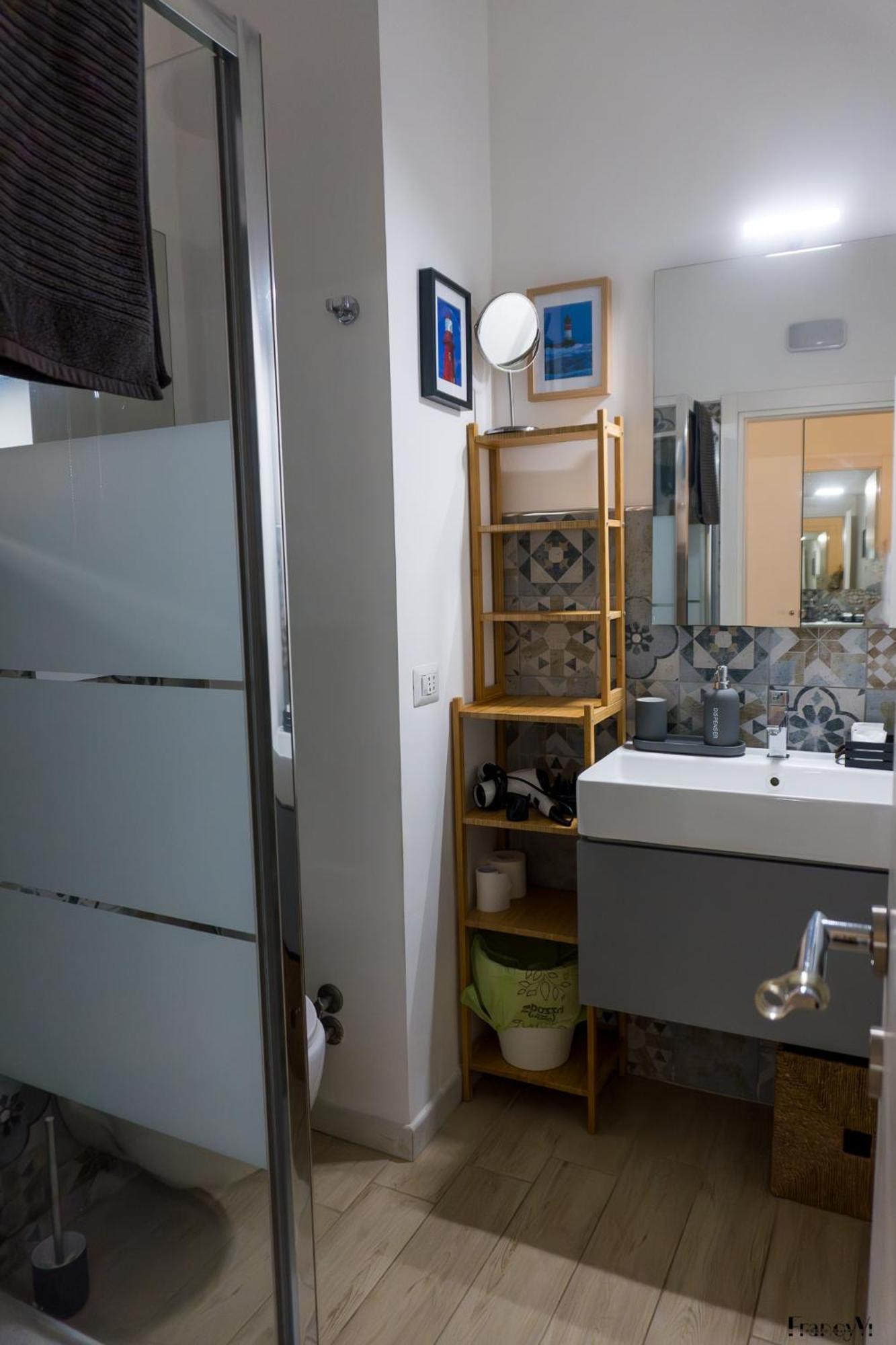Apartment Casina Mia,viale Orazio Flacco 5 Policlinico *