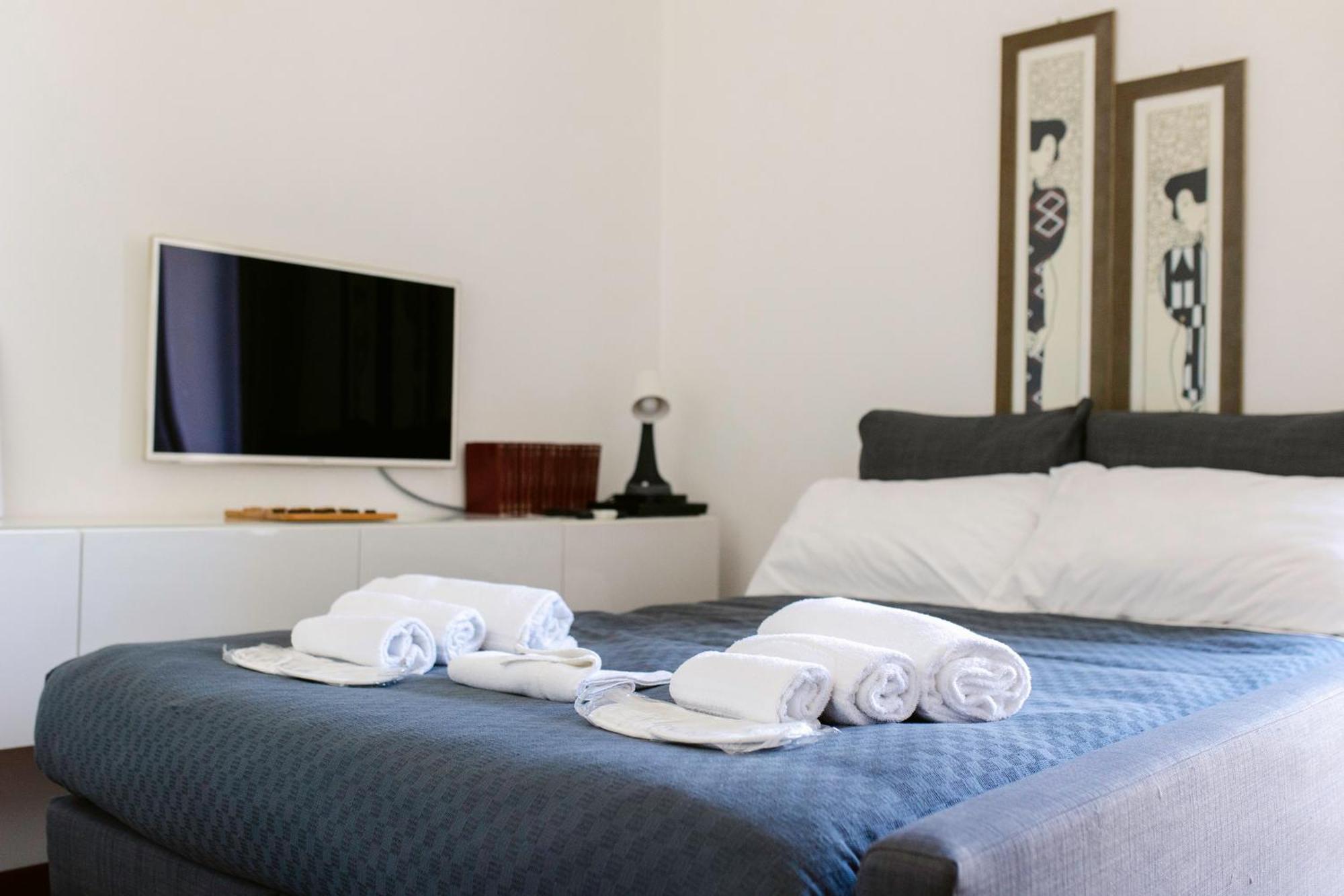Apartment Luxury Eugy - City Center & Seaview Bari