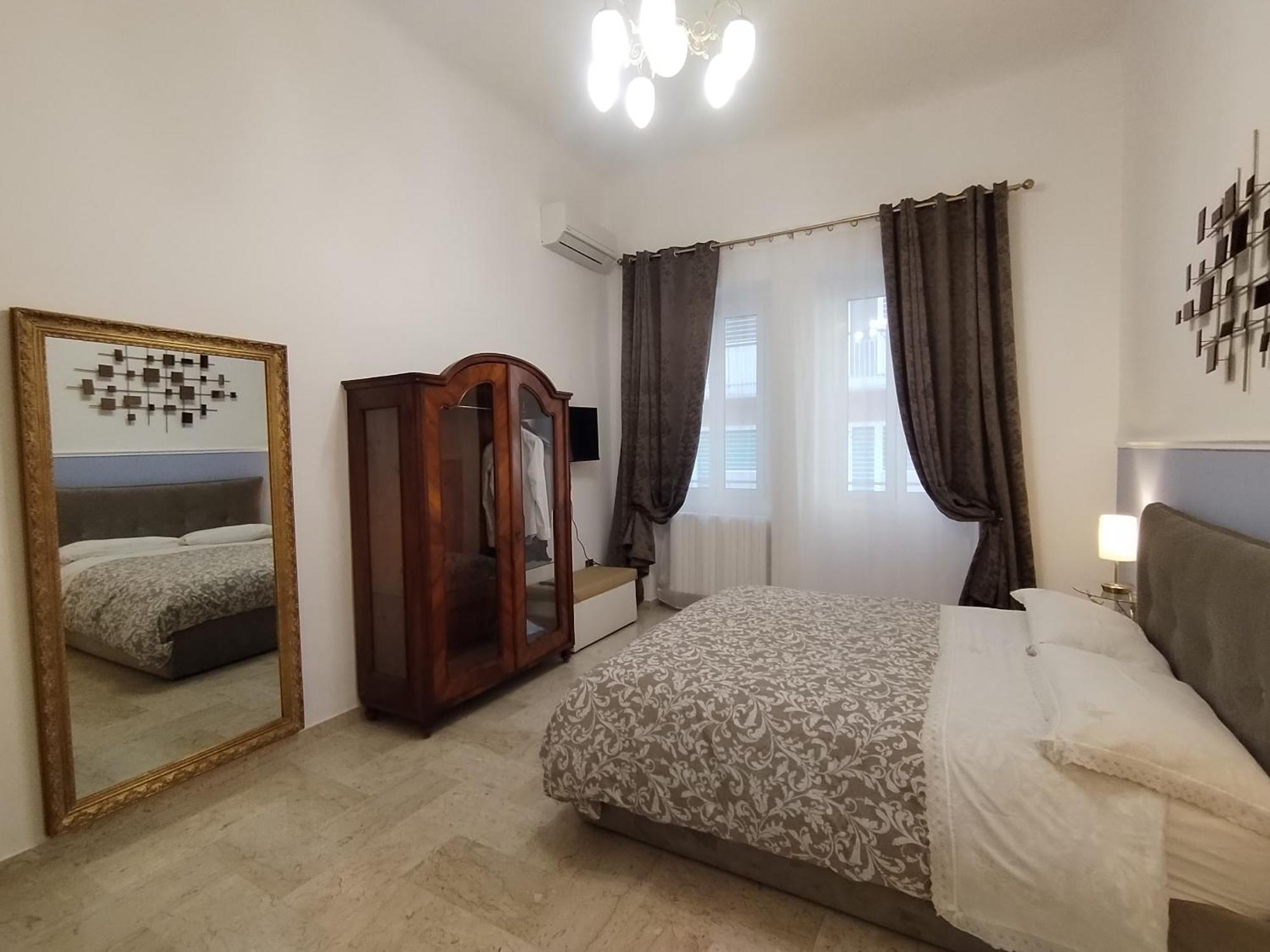 Liberty House Bari