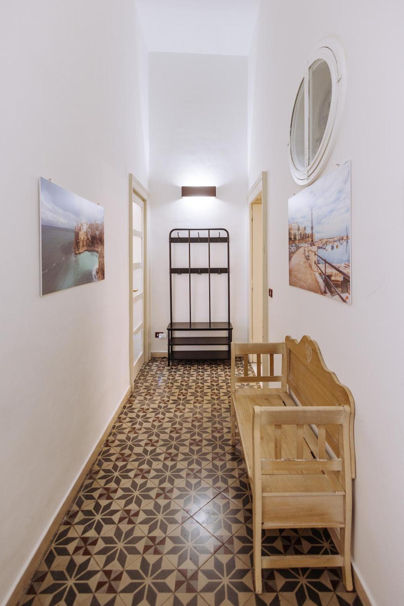 Sparano Class 2 Apartment