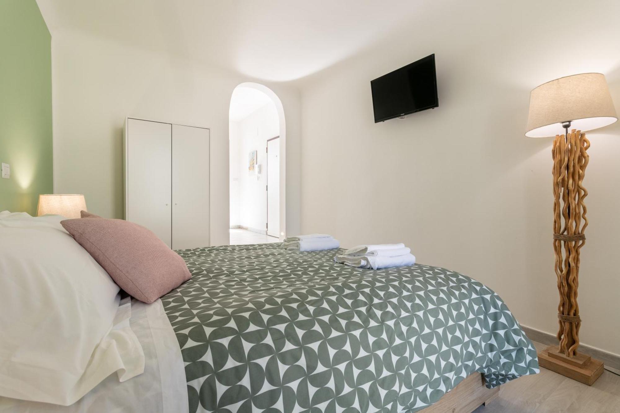Apartment House Carola Bari