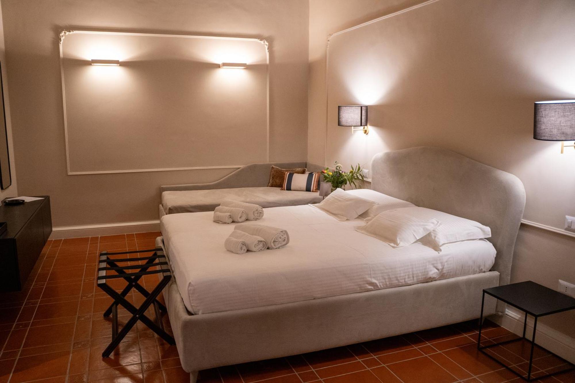 Casa Almika Principe Amedeo Guest house