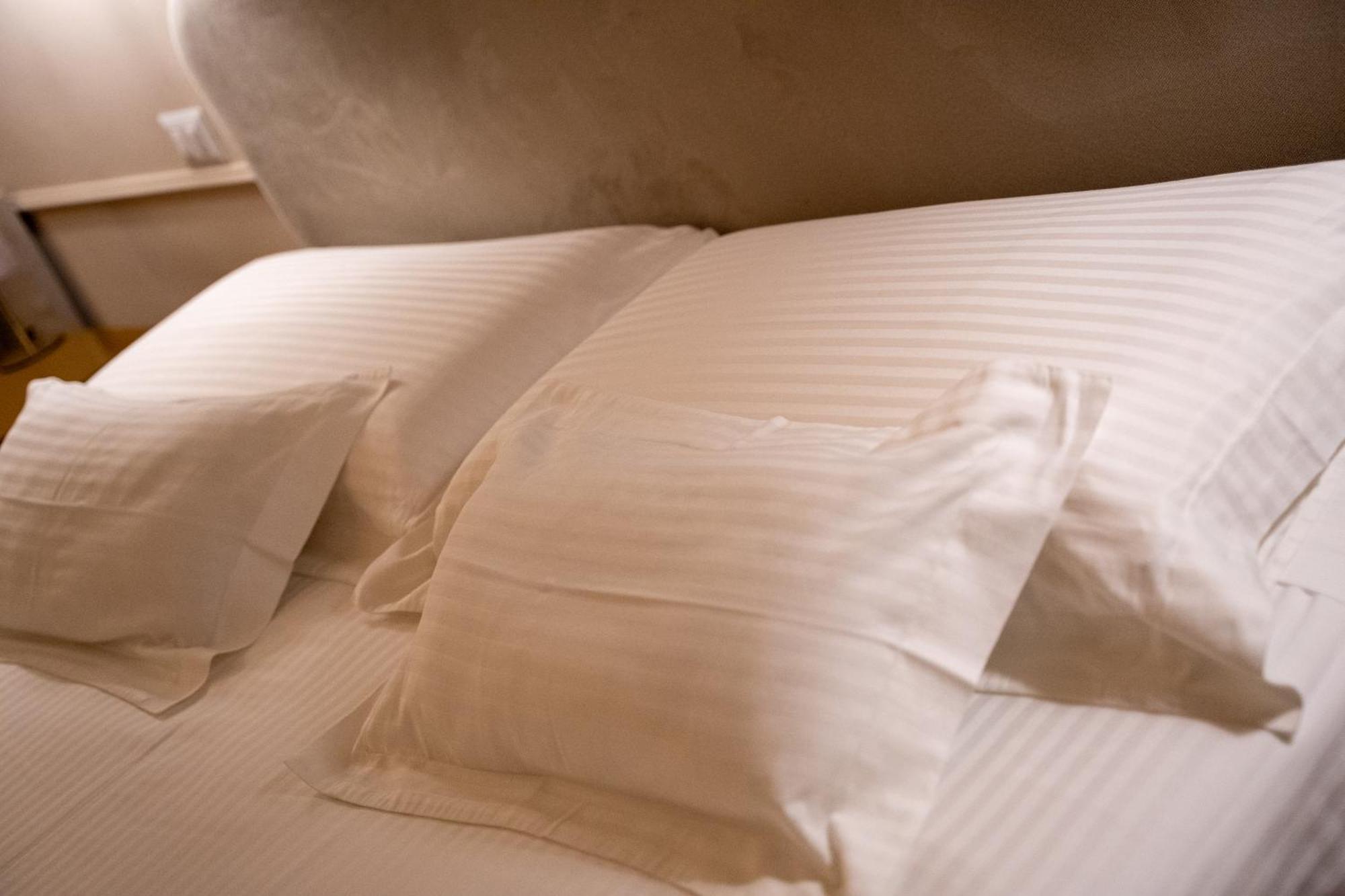 Casa Almika Principe Amedeo Guest house *