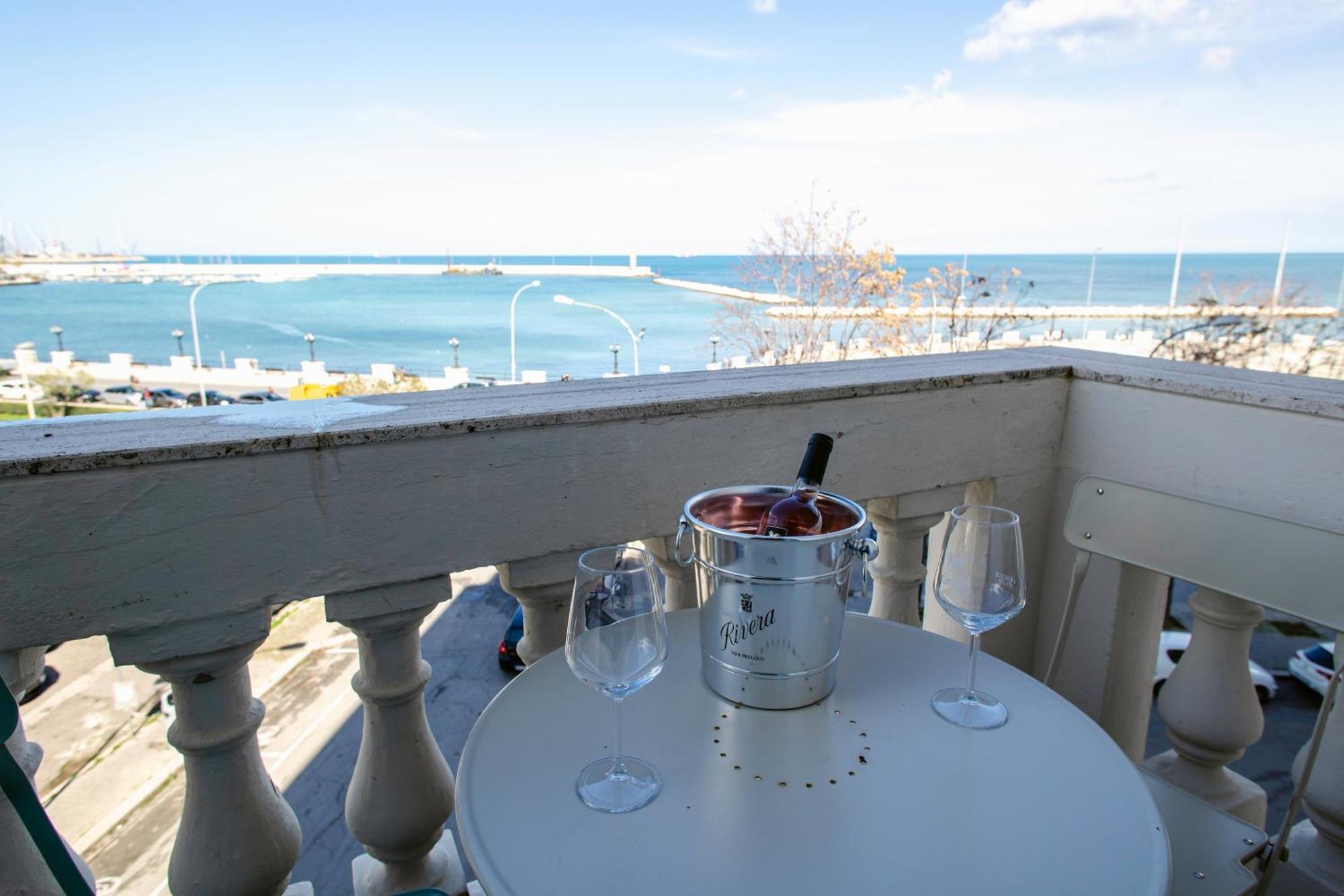 Luxury Eugy - City Center & Seaview * Bari