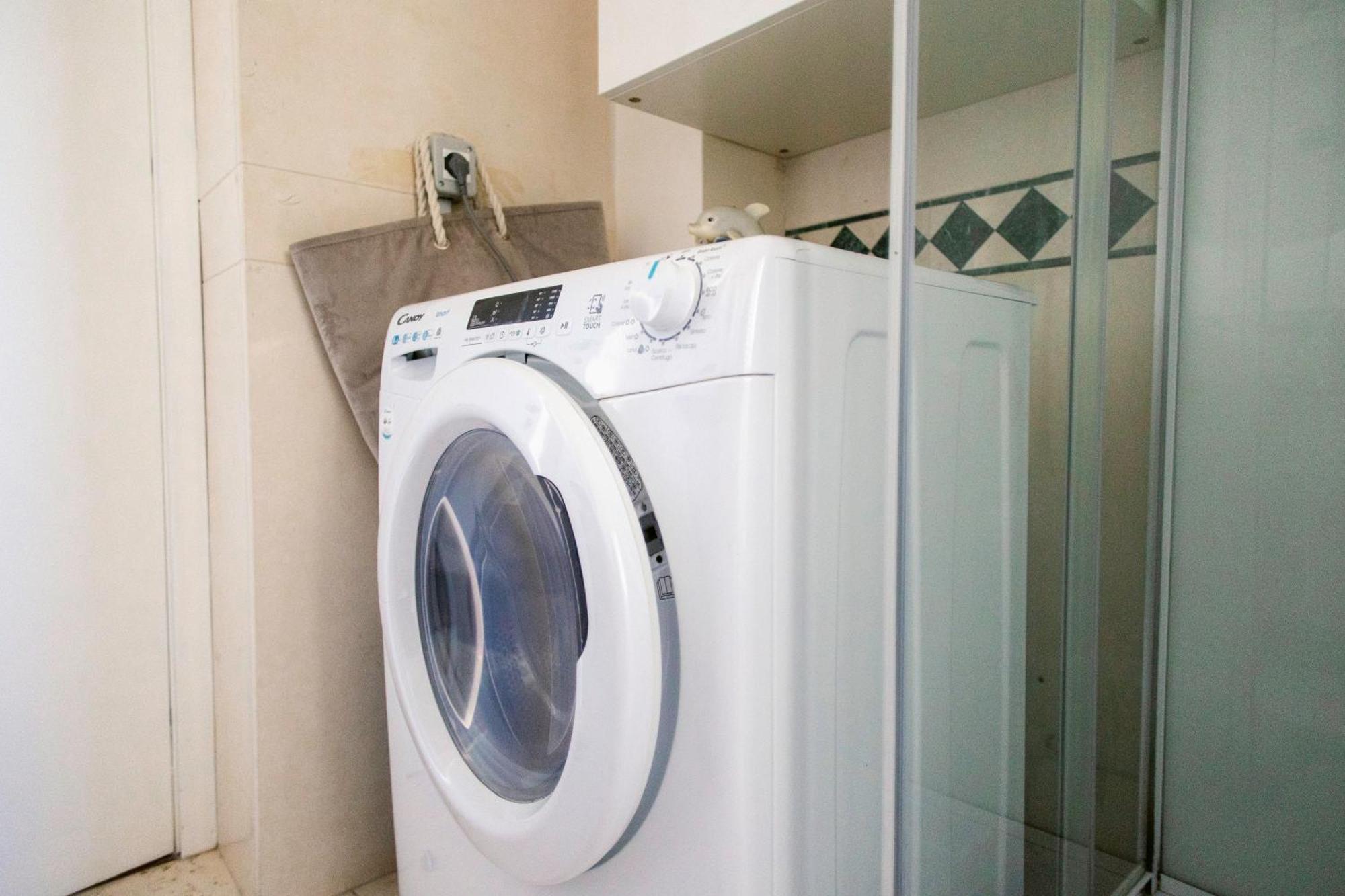 Luxury Eugy - City Center & Seaview Apartment *