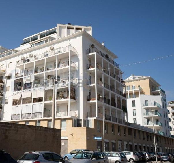Faro Sul Mare Luxury - Zona Fiera Apartman Bari
