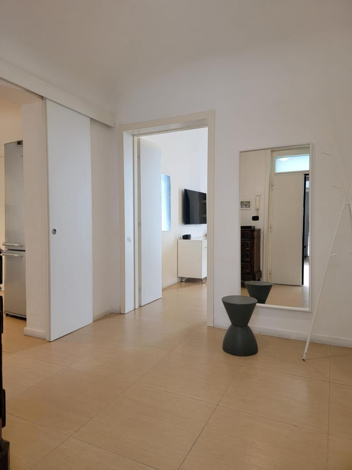 Station Apartment