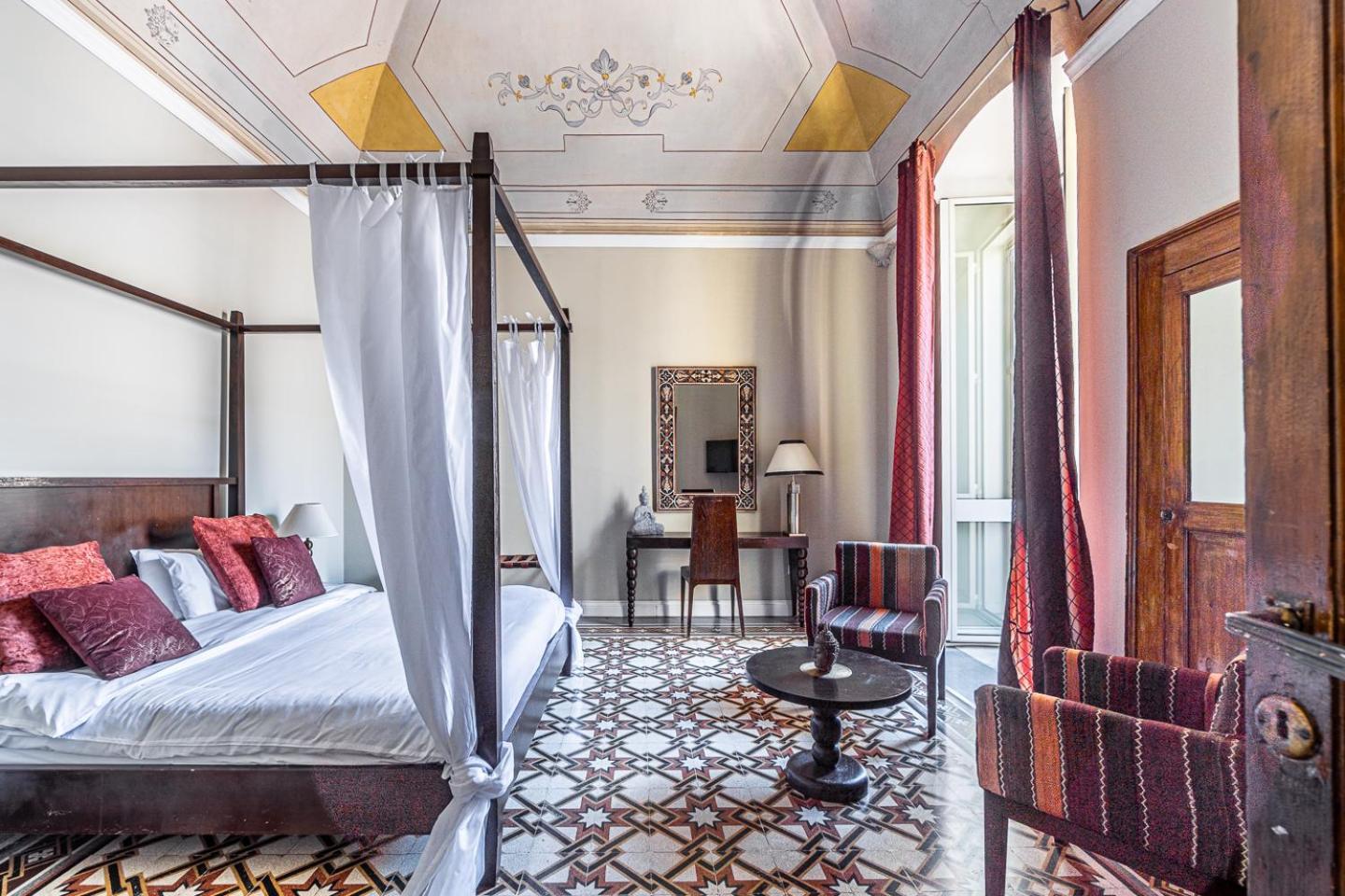 Vittorio's Luxury *