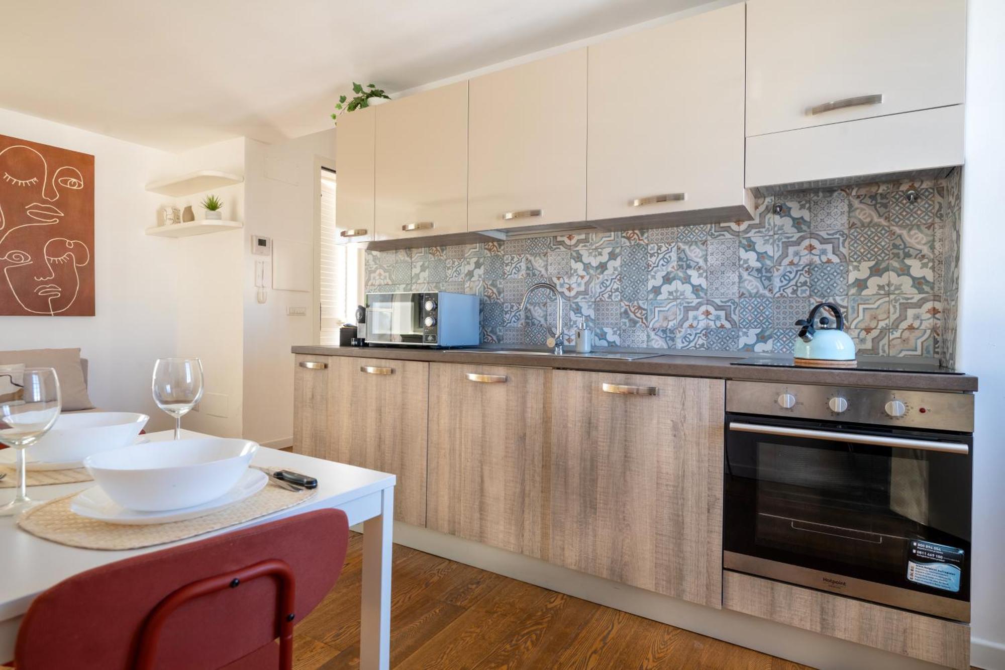 150mq Rooftop Paradise - Spacious Private Terrace Apartment Bari