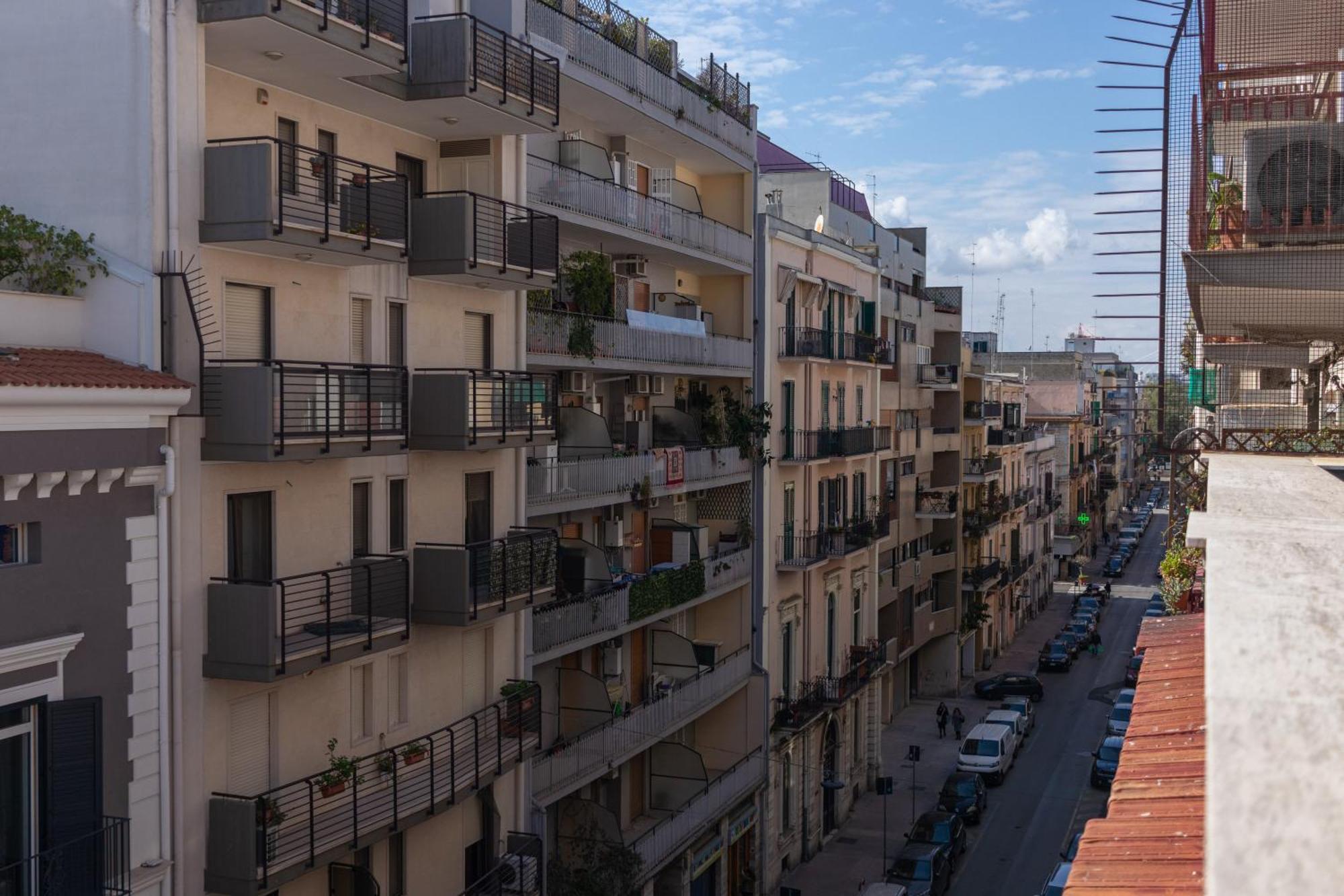 Apartment House Carola Bari