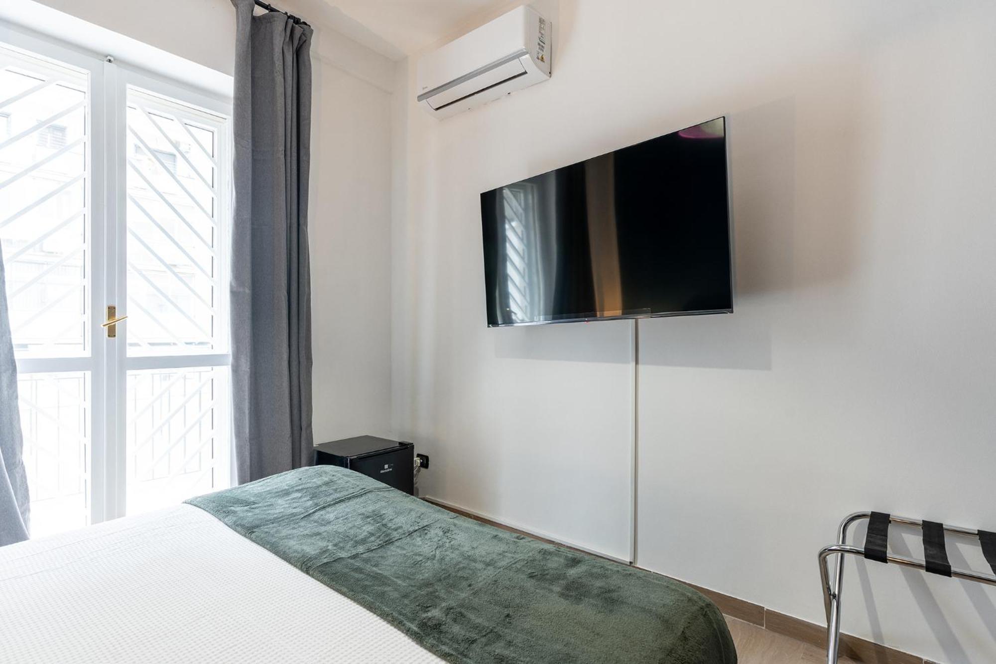 Fourooms - Principe Amedeo Guest house *
