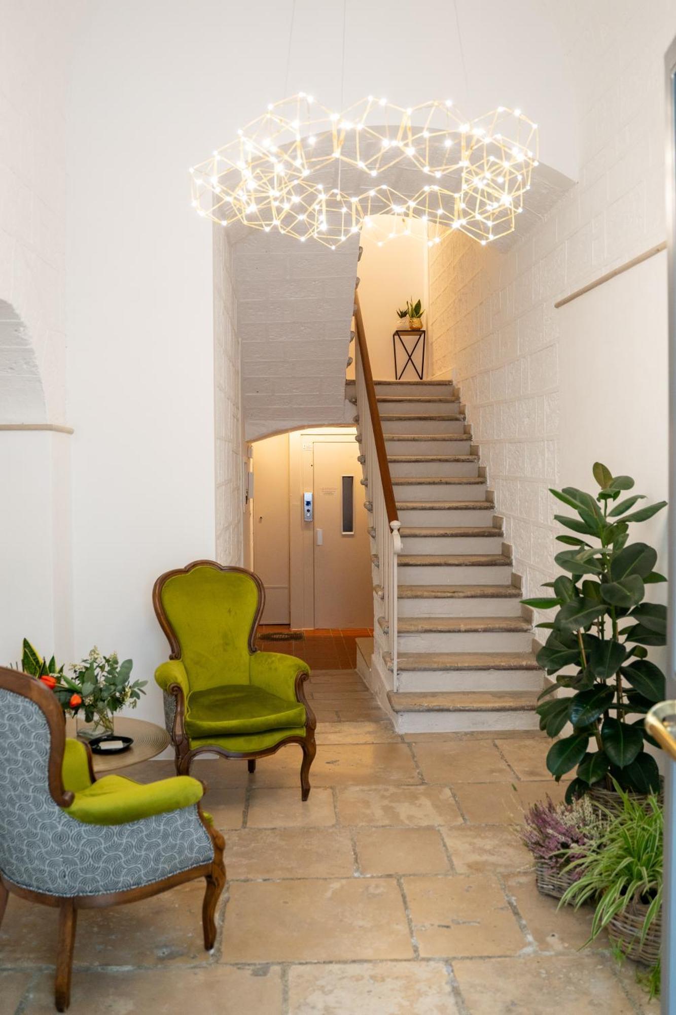Casa Almika Principe Amedeo Guest house *