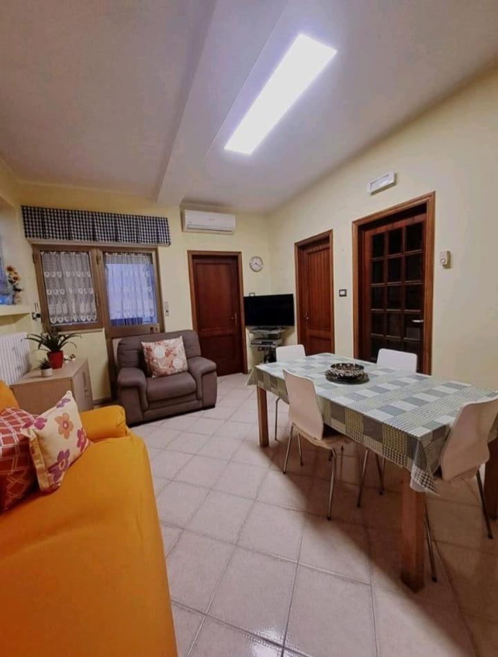 Apartament Eden House *