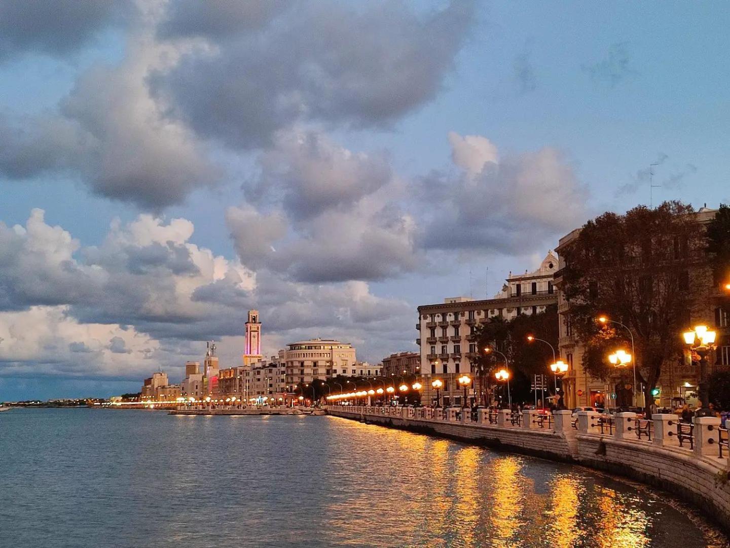 Liberty House Bari
