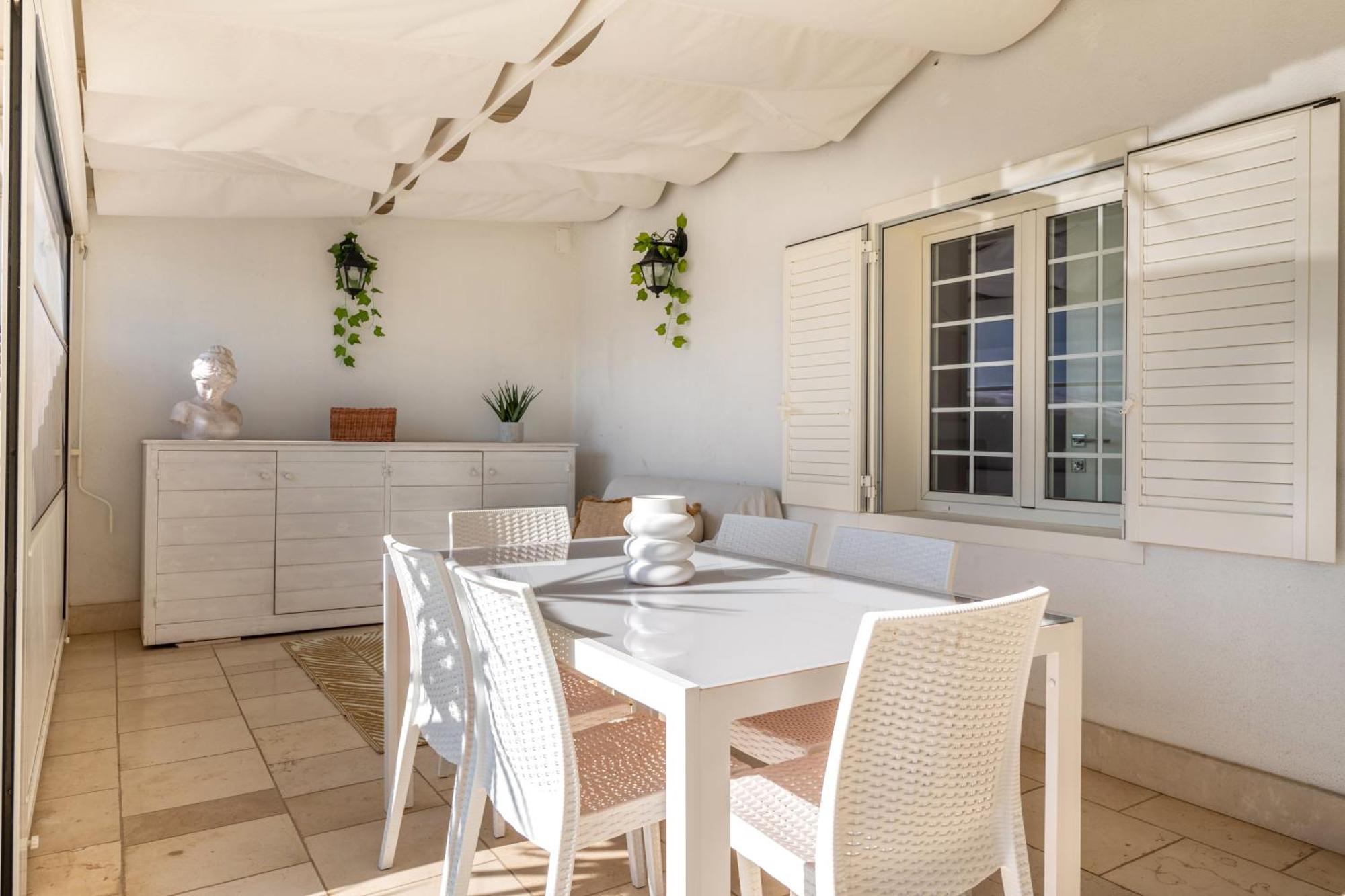 150mq Rooftop Paradise - Spacious Private Terrace Bari