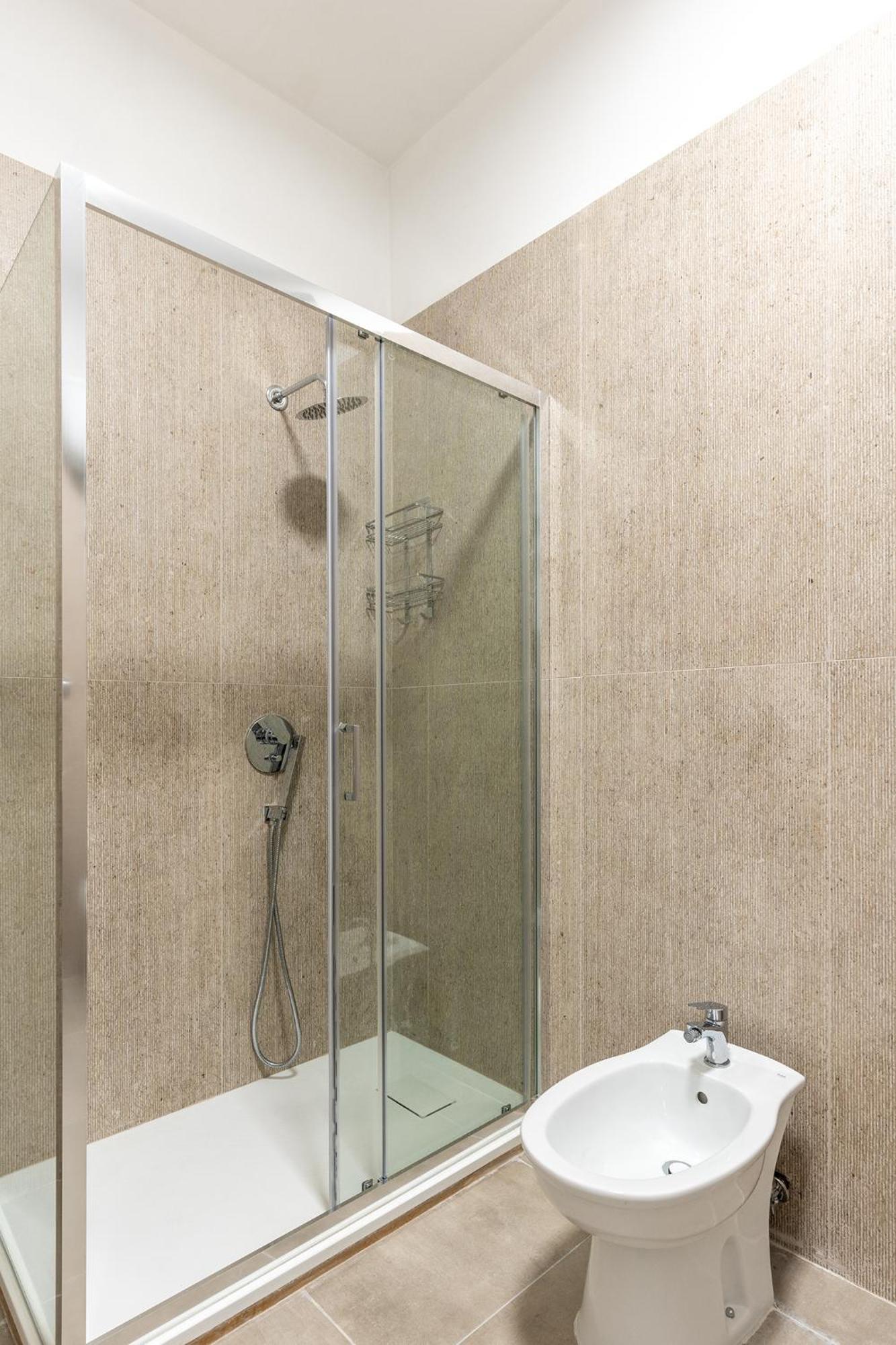 Fourooms - Principe Amedeo Guest house *