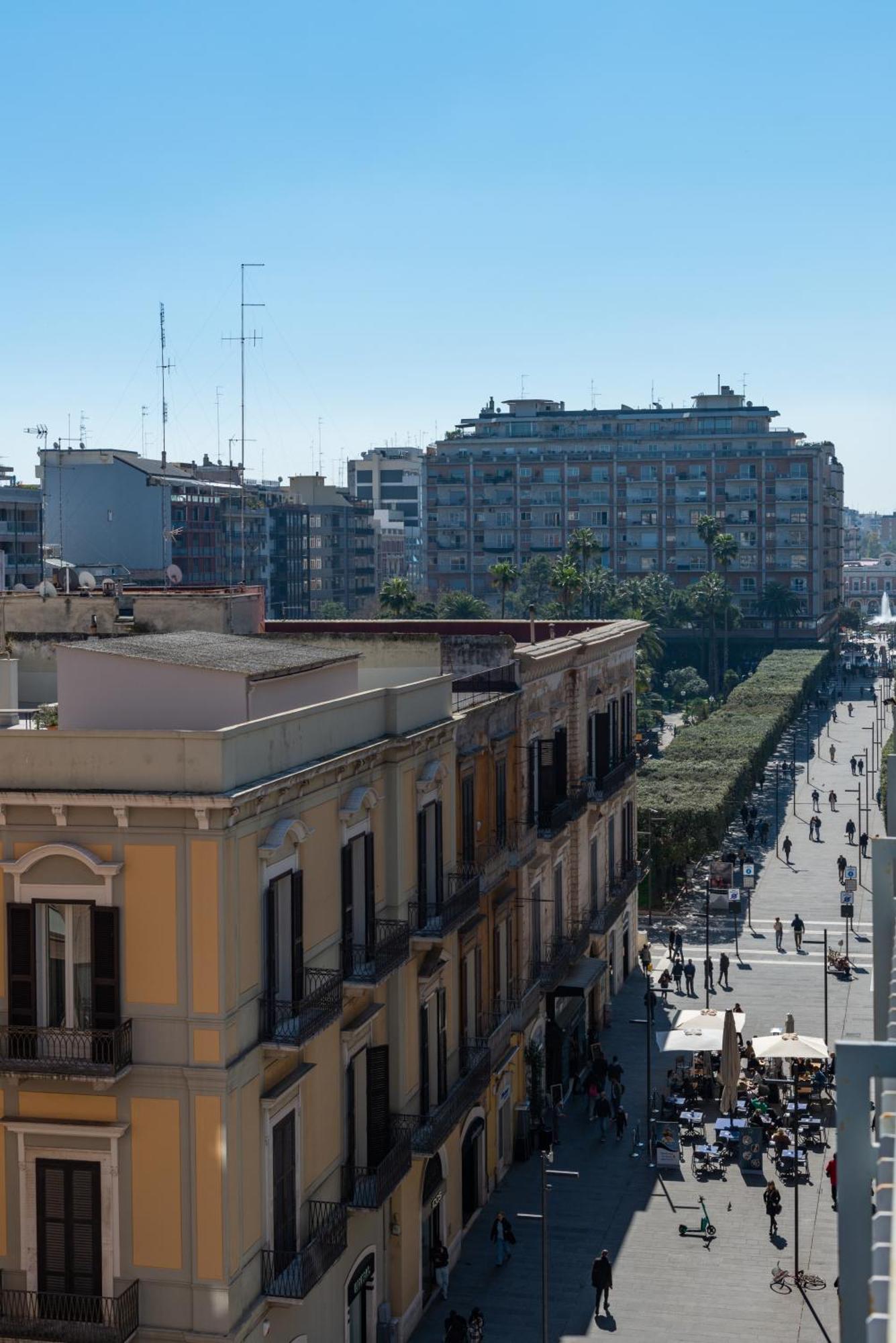 Apartment Sparano Centro-studio Con Vista Bari