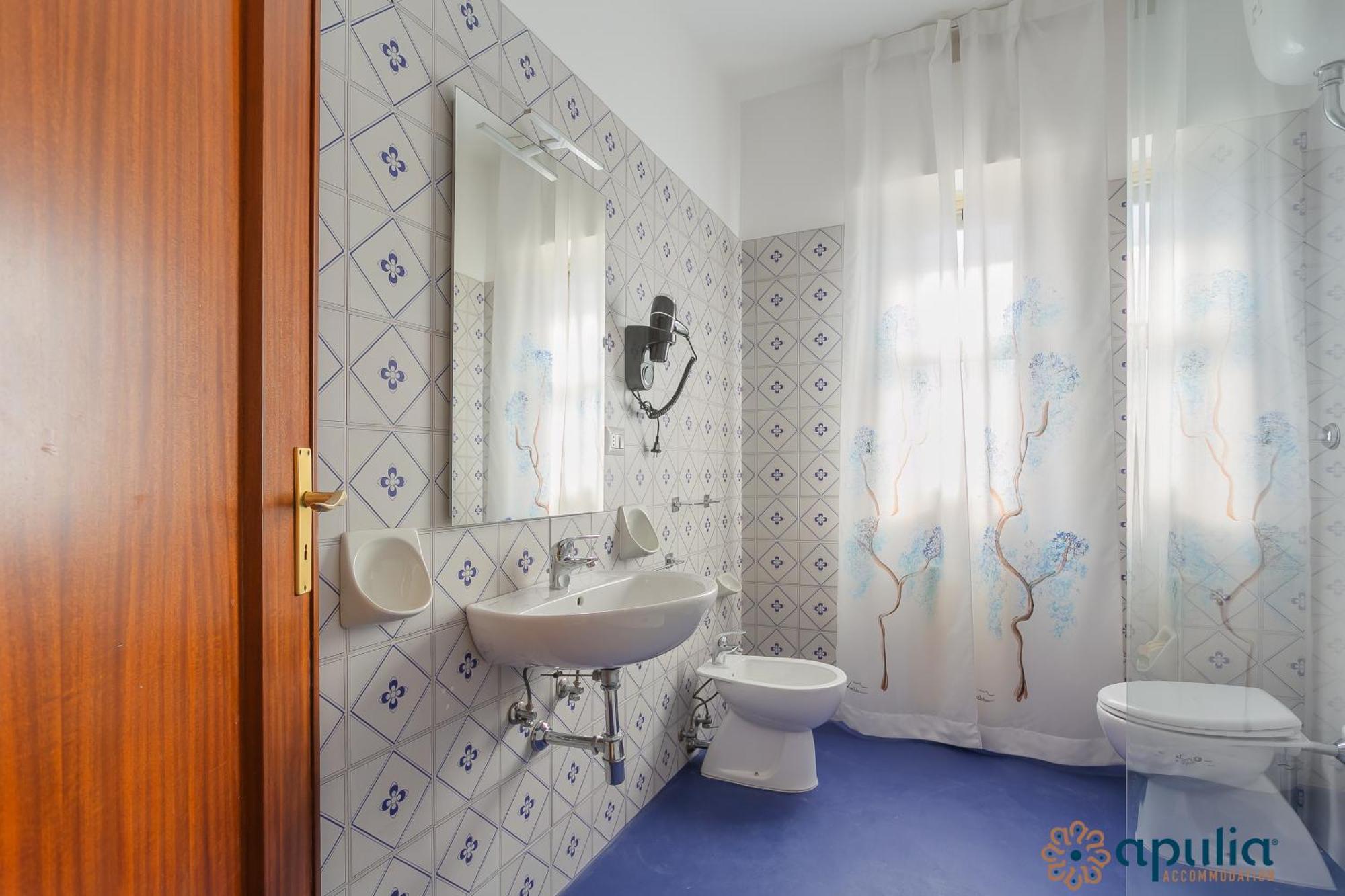 Einaudi By Apulia Guest house *
