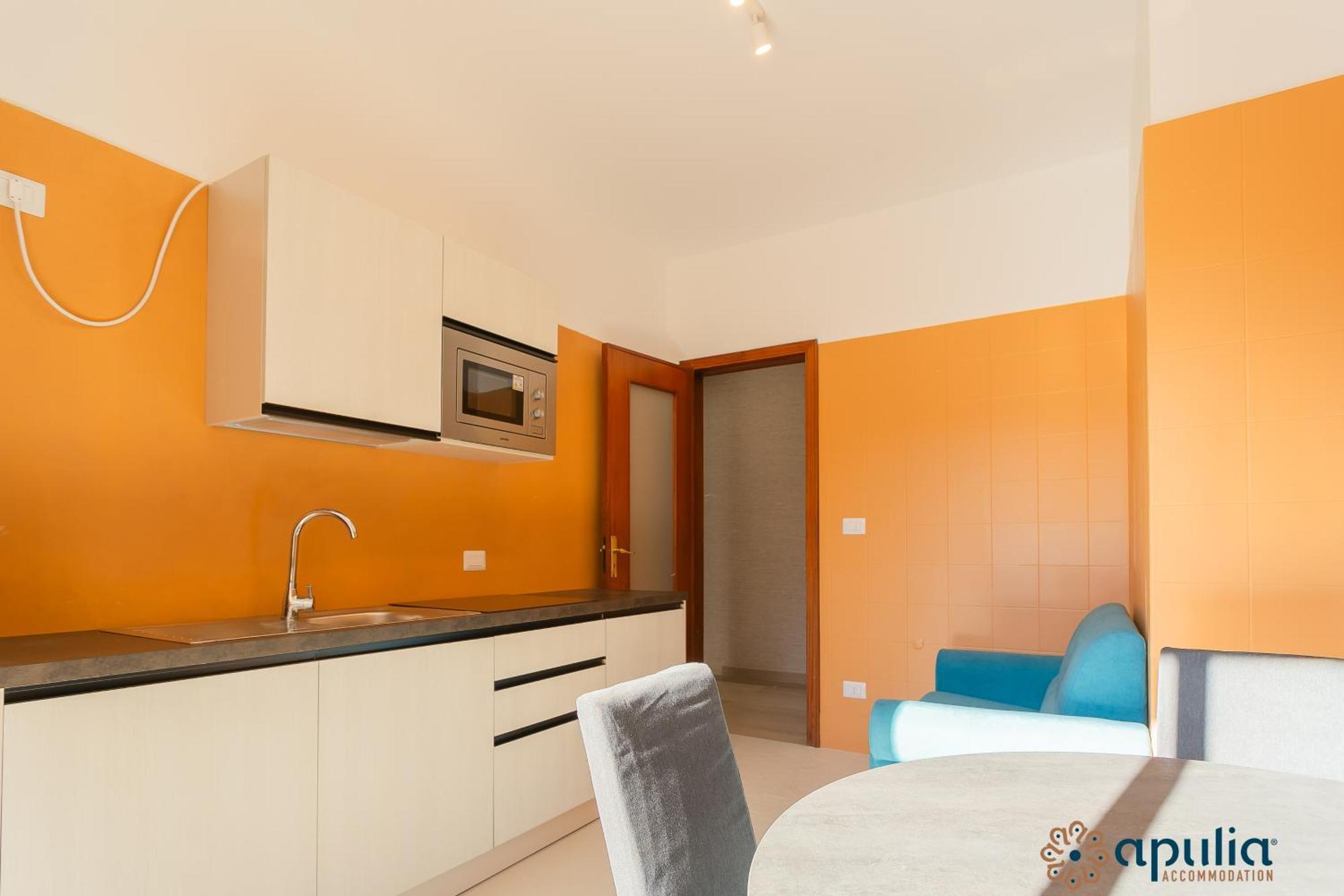 Einaudi By Apulia Guest house *