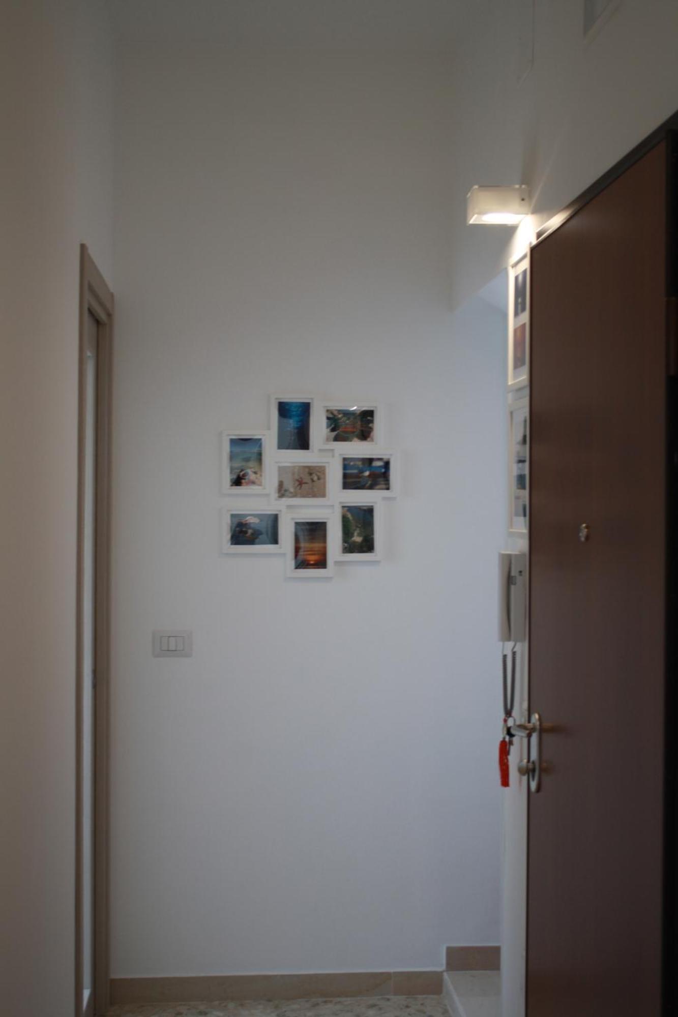 Simply House In Apartment