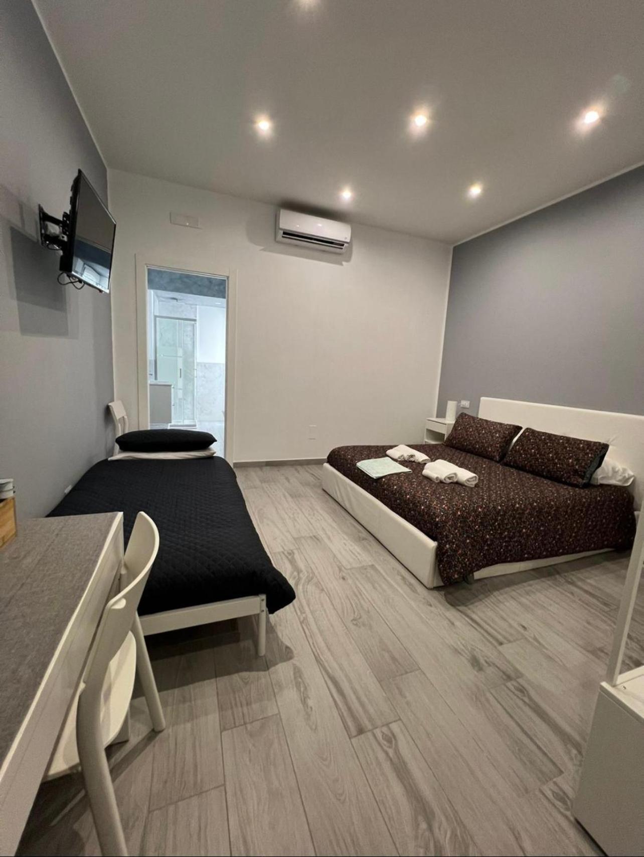 Giufra Guest house *