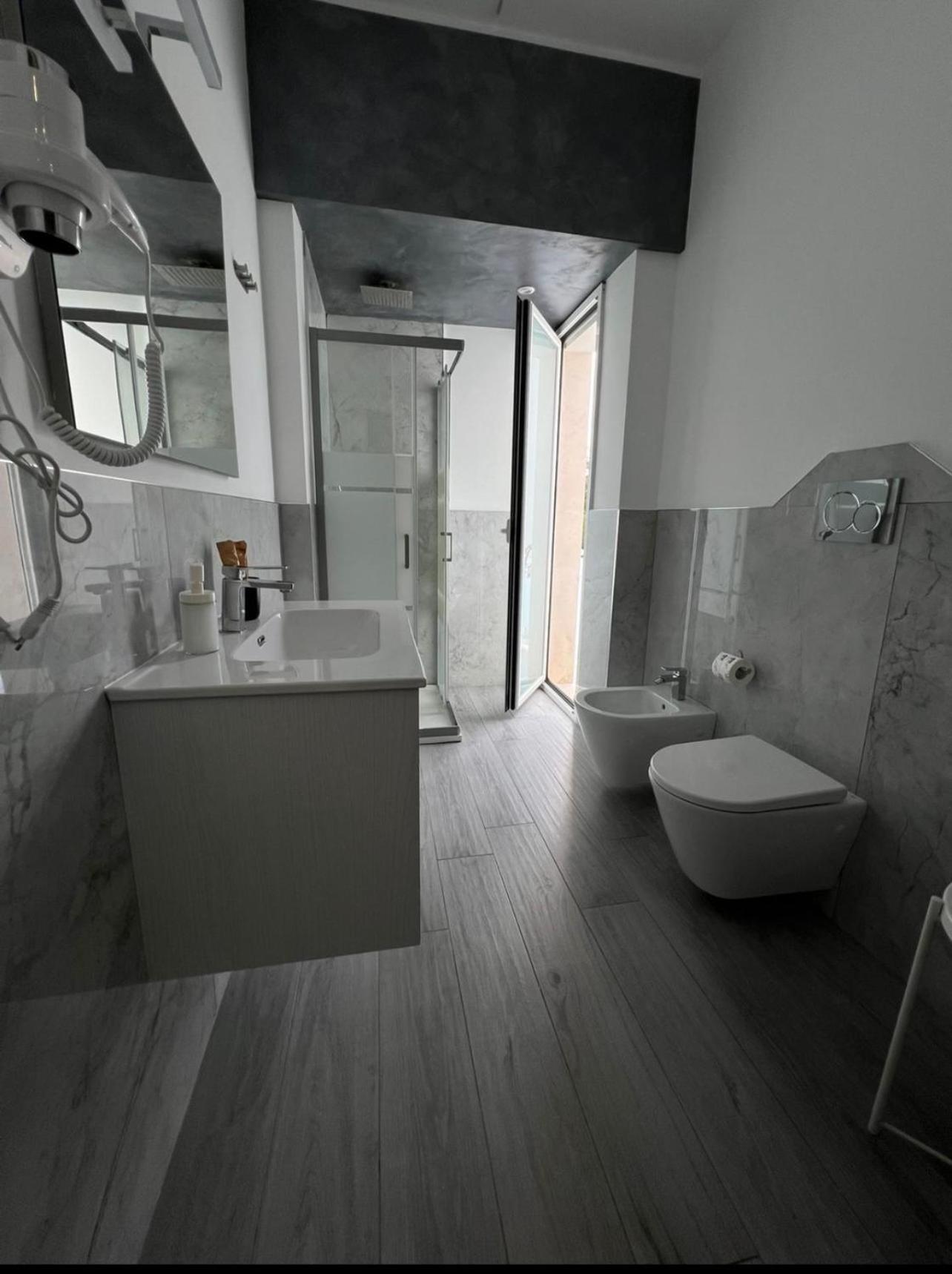 Giufra Guest house *