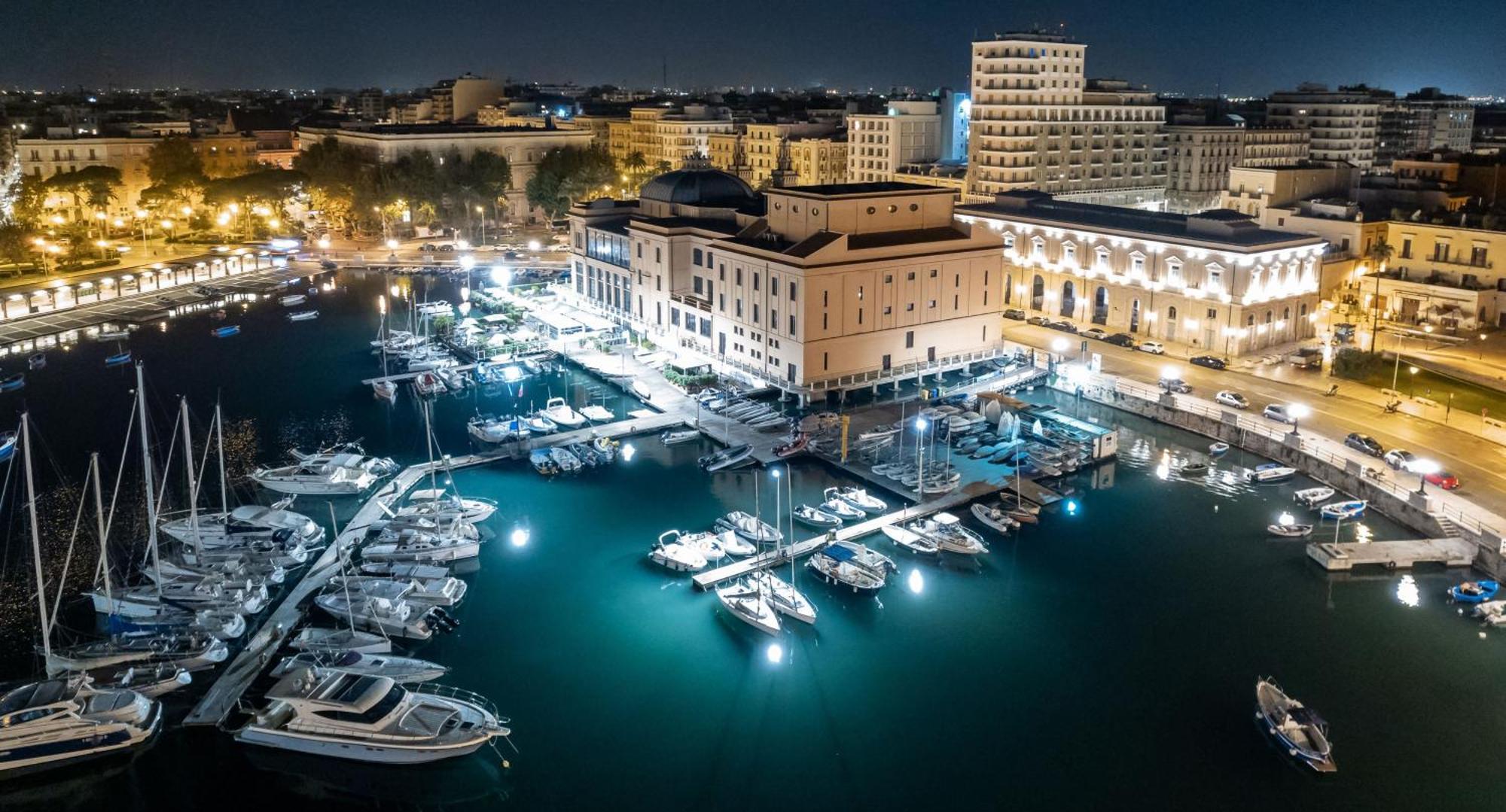 Luci Su Cavour Bed & Breakfast *