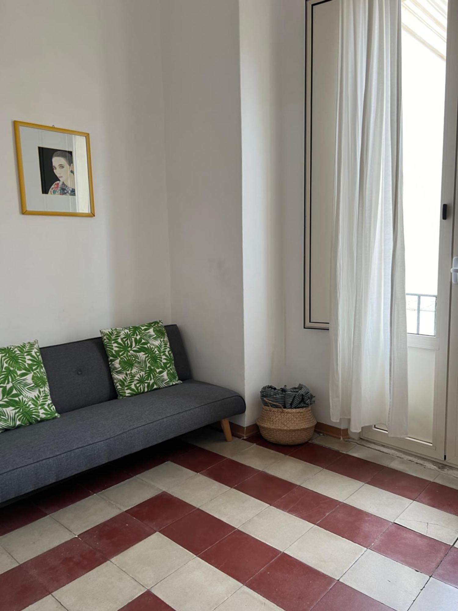 Logico #35 Apartment
