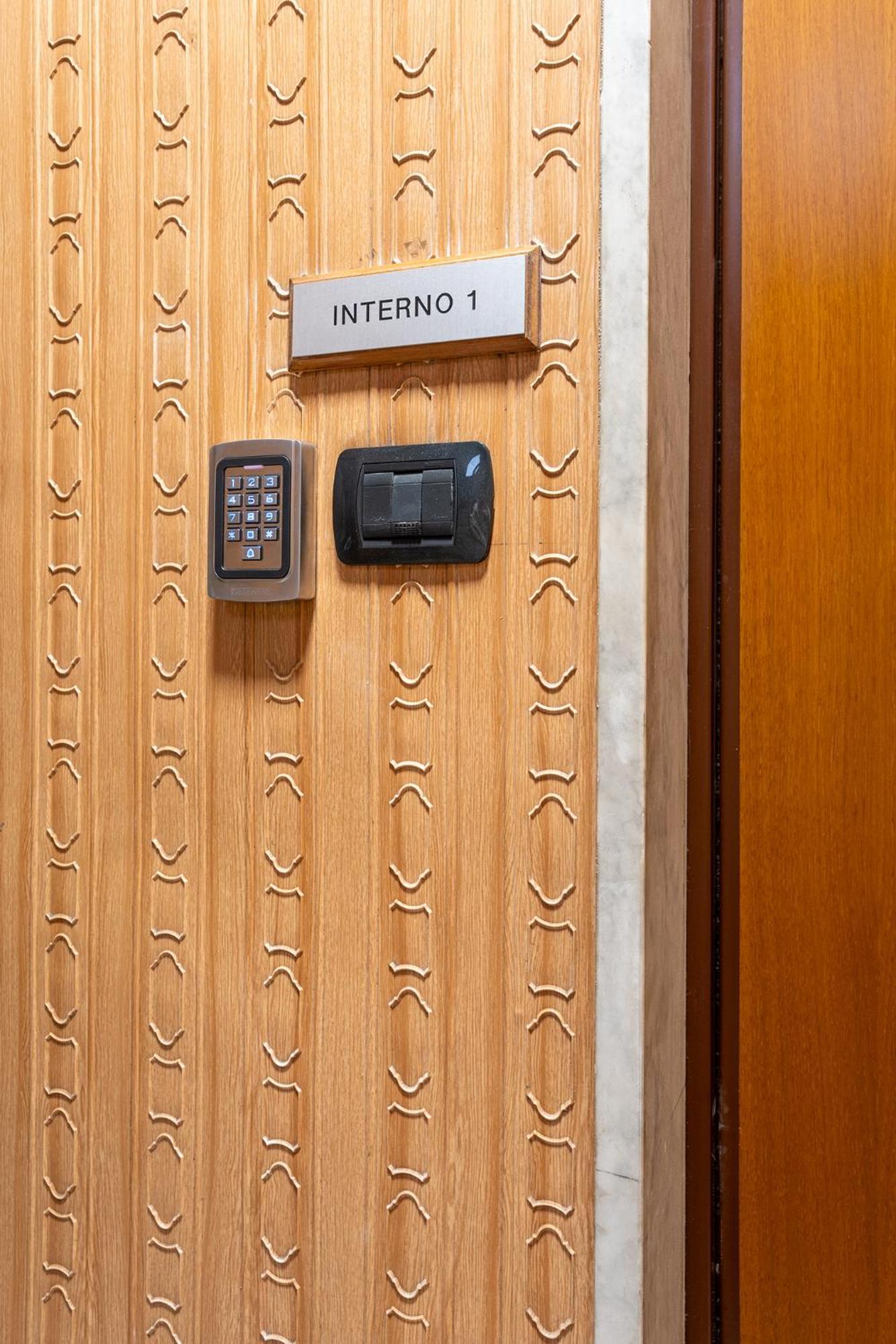 Principe Amedeo 184 Apartment *