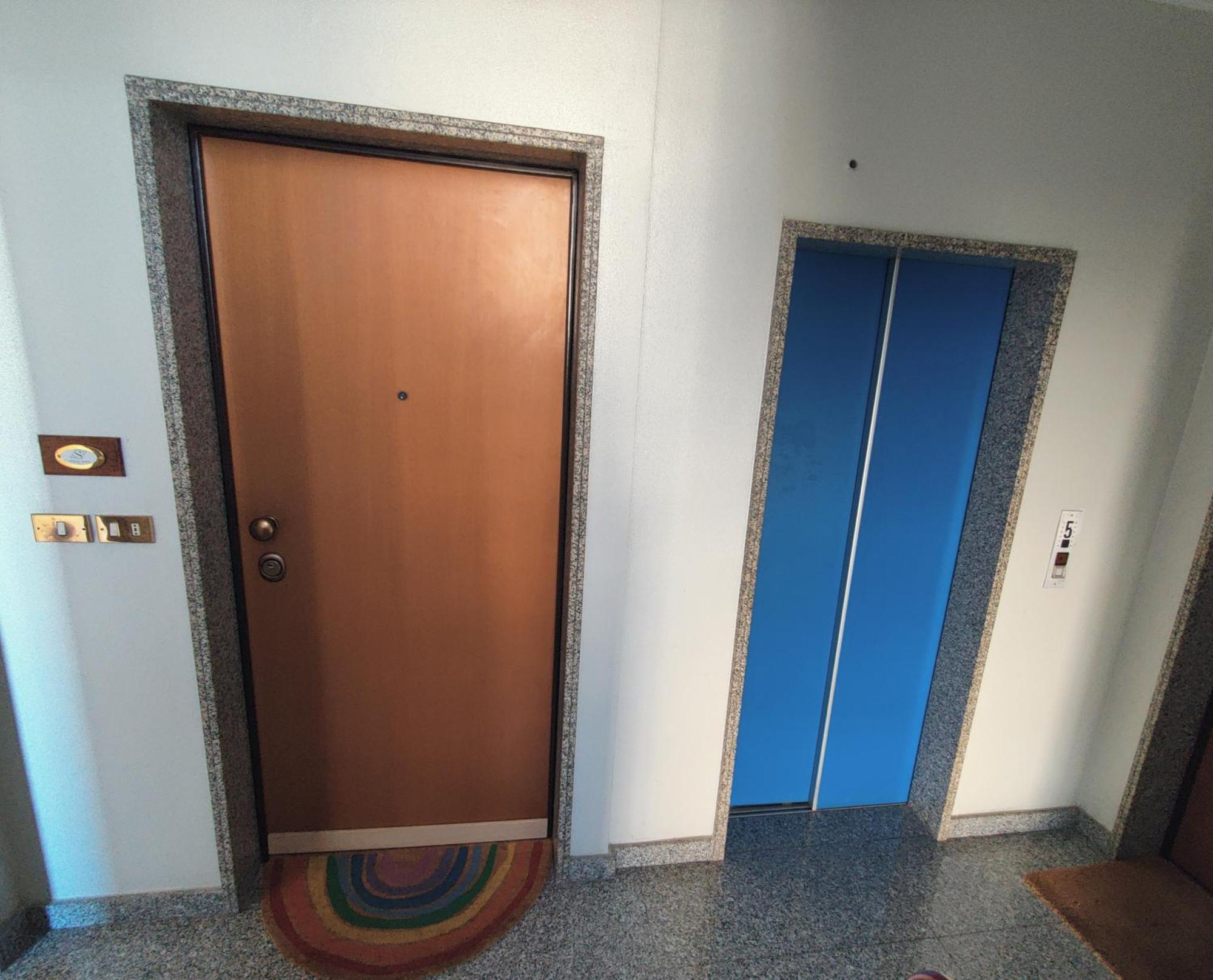 Apartment Skeggi Space *
