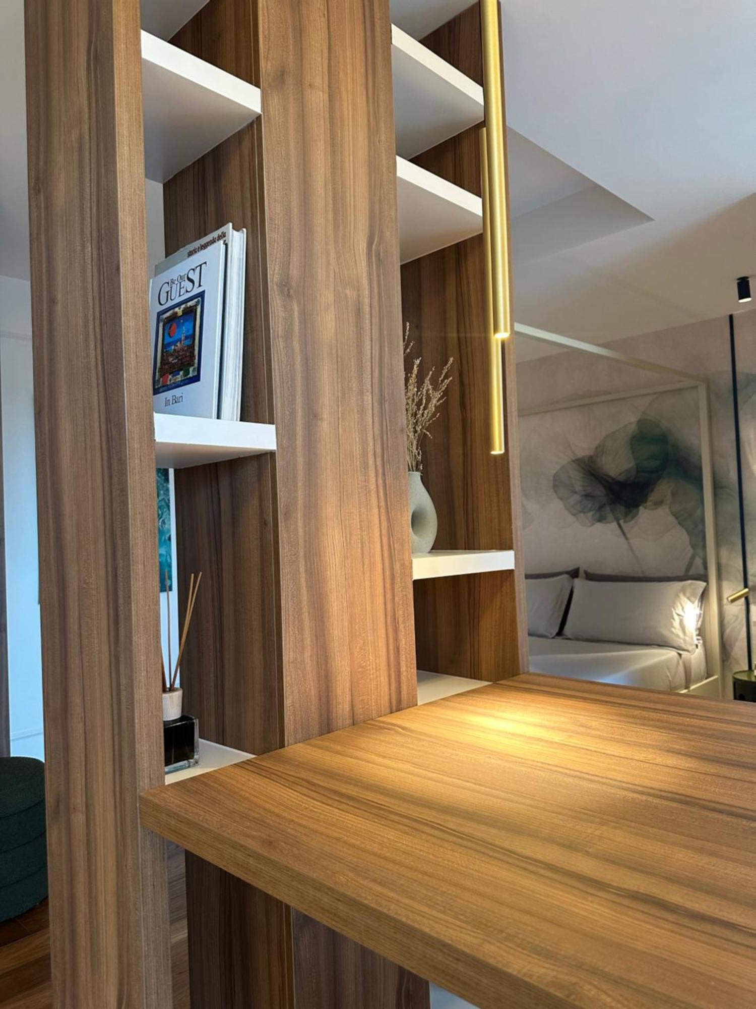 Azuma Luxury * Bari