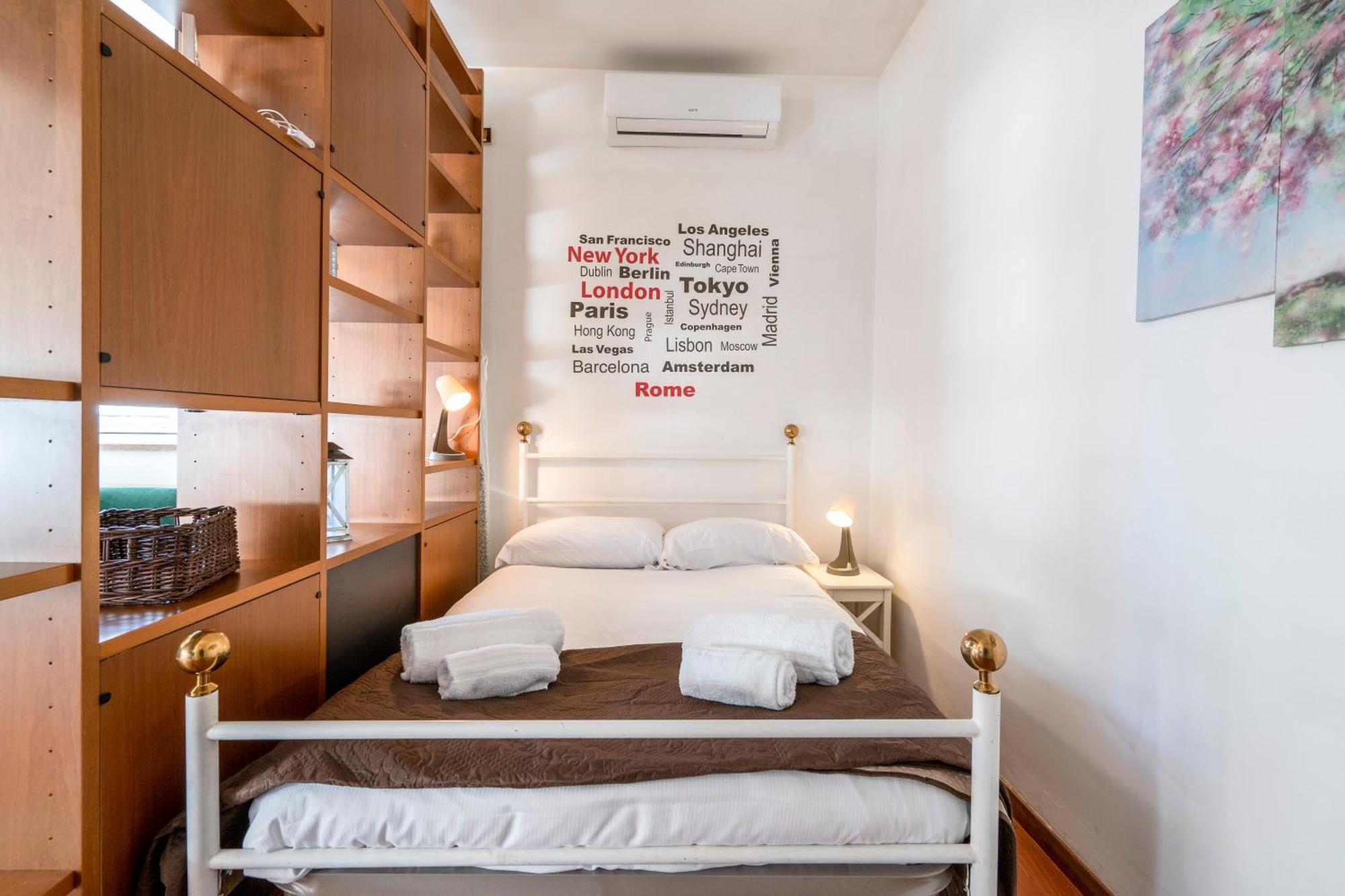 Cozy Near Station - With Parking *
