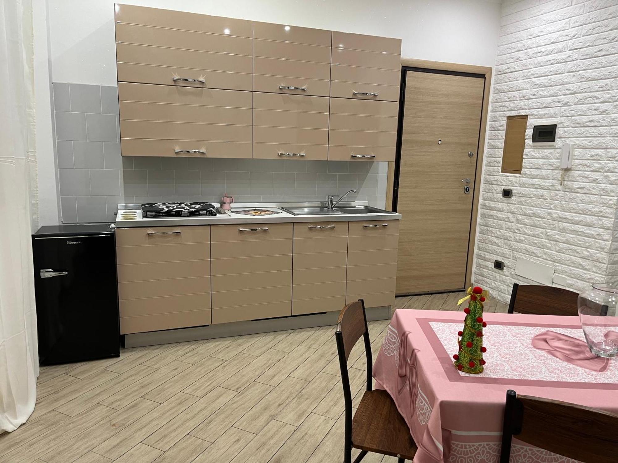 La Casa Di Clhoe Panzió Bari