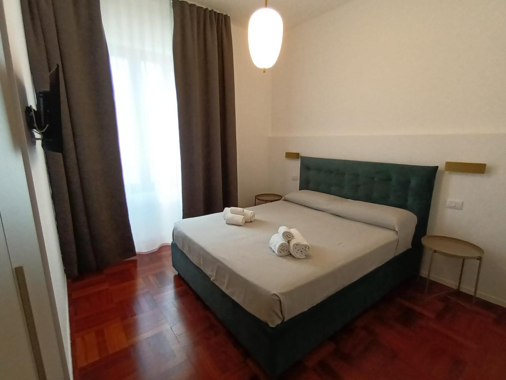 B&bari, Via Crollalanza