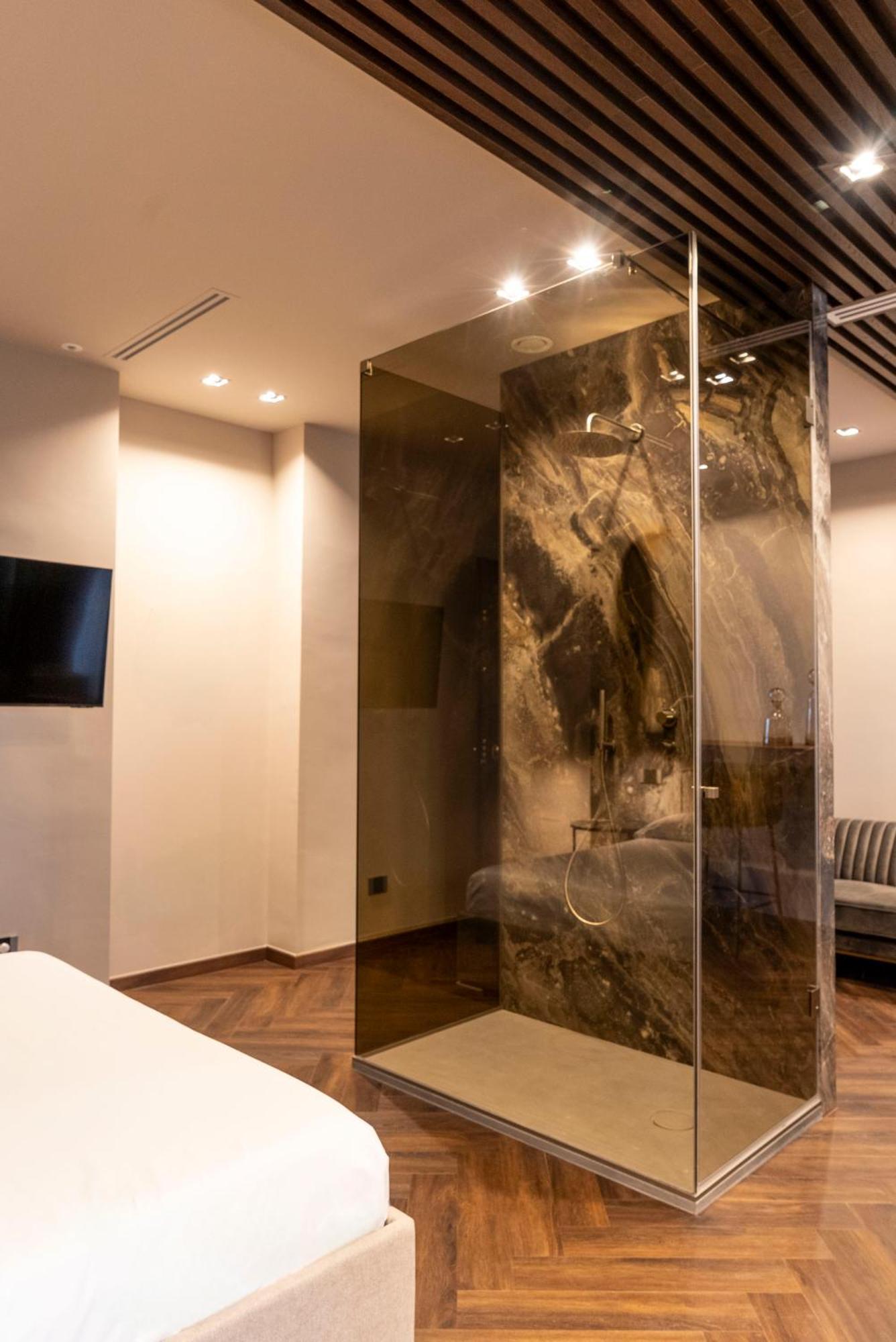 Luci Su Cavour Bed & Breakfast *