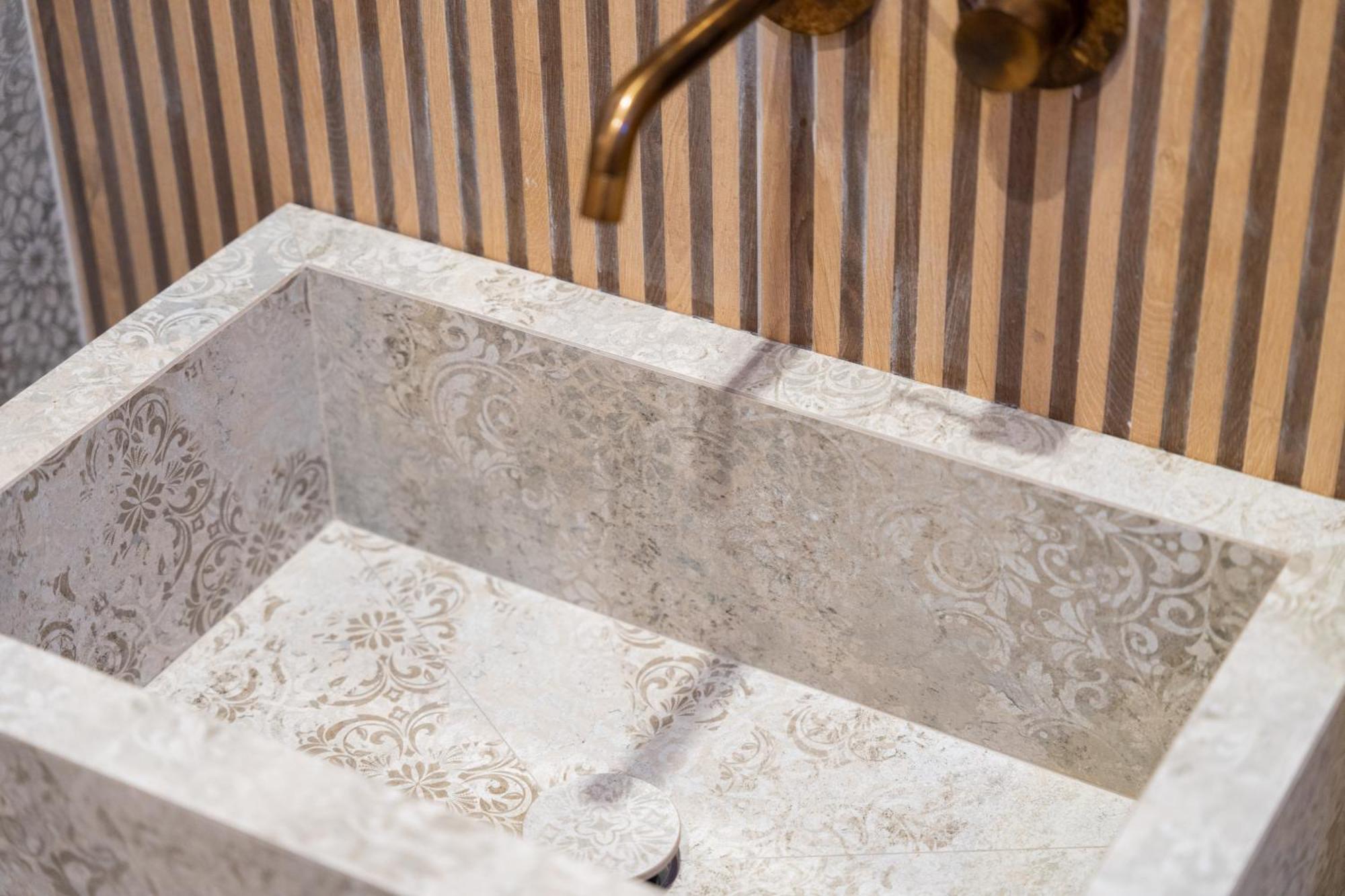 Palazzo Nicolaus Del Lungomare Bed & Breakfast Bari