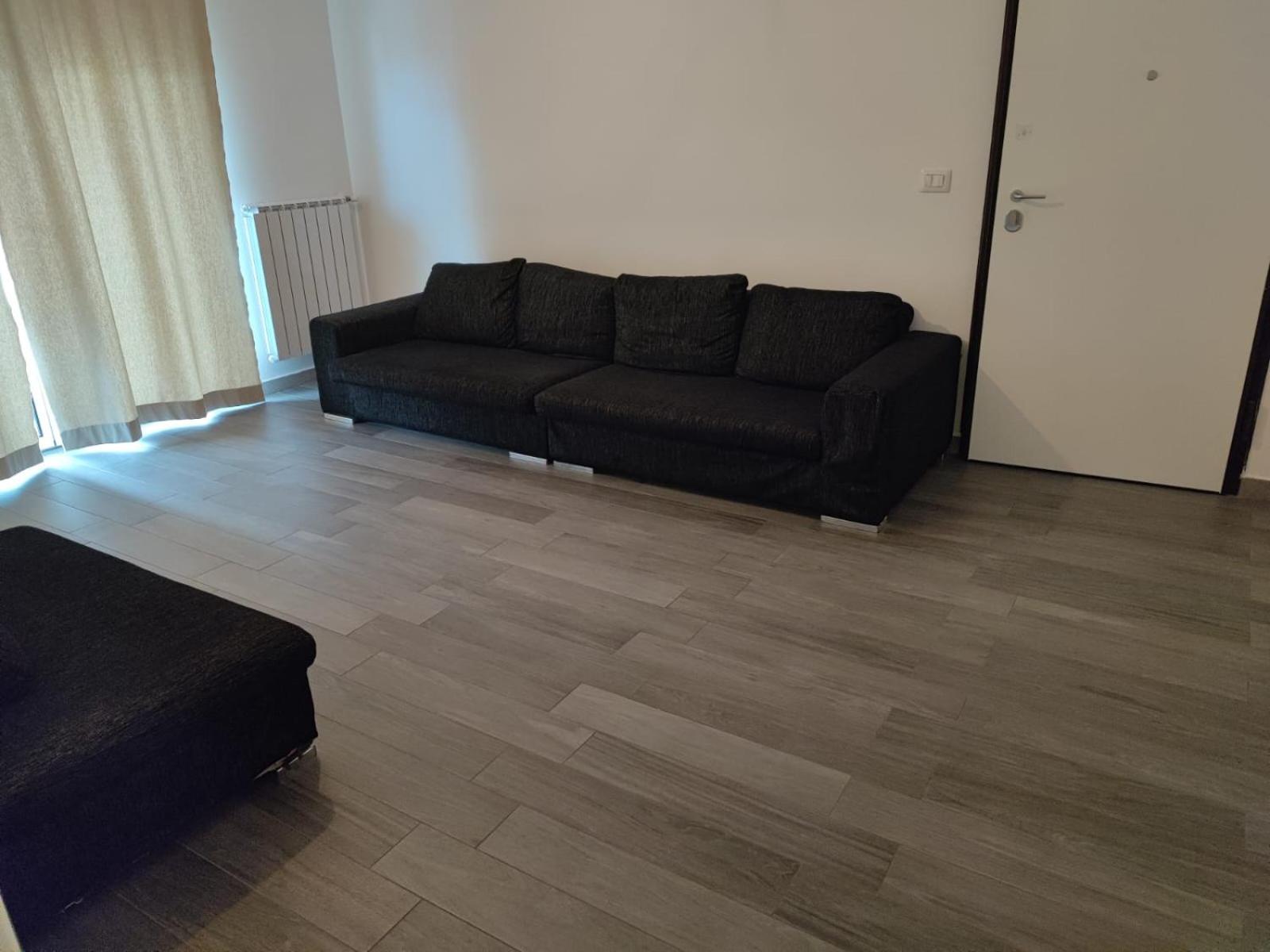 Airport Deluxe Panzió Bari
