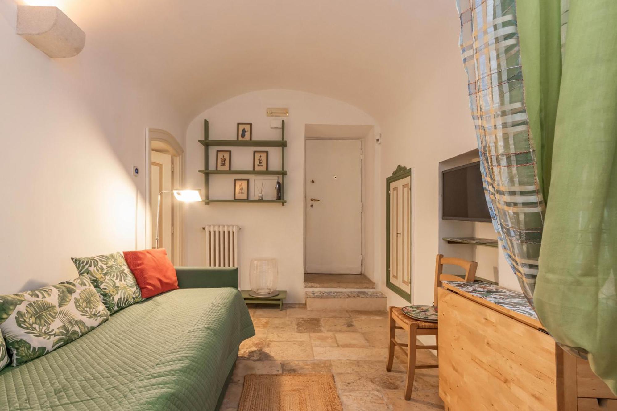 Extravacanza Station