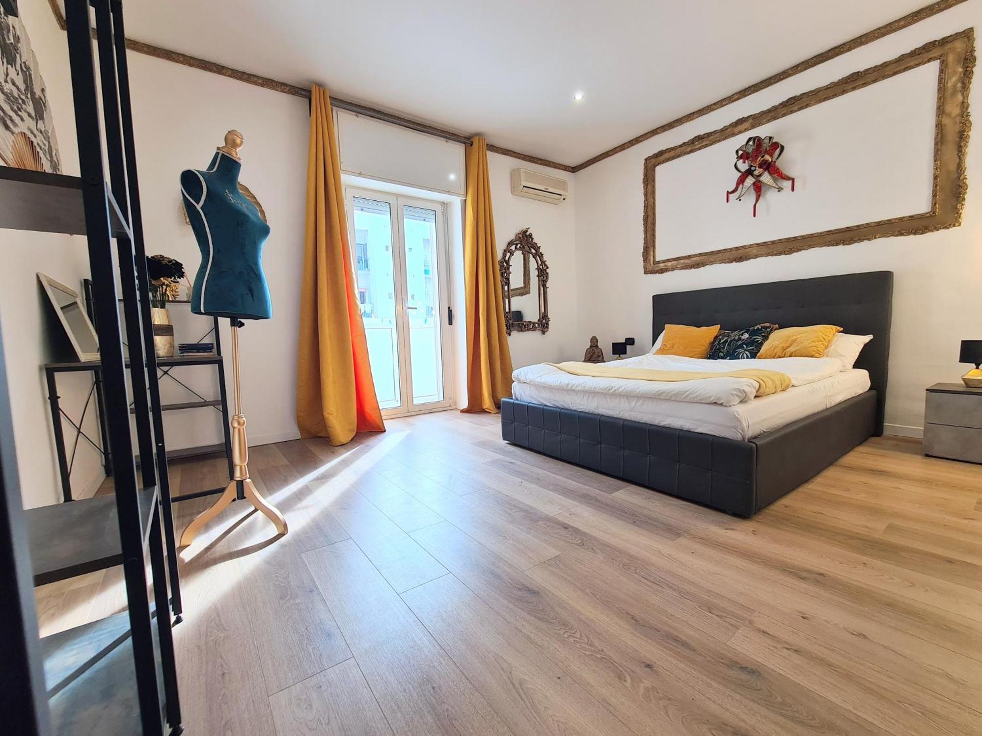 Luxury Flat In Center By The Sea Apartment