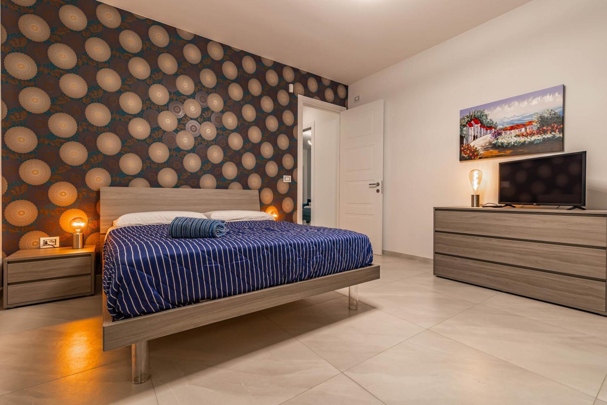 Apartment Elilux - Zona Policlinico, Garage E Posto Auto *