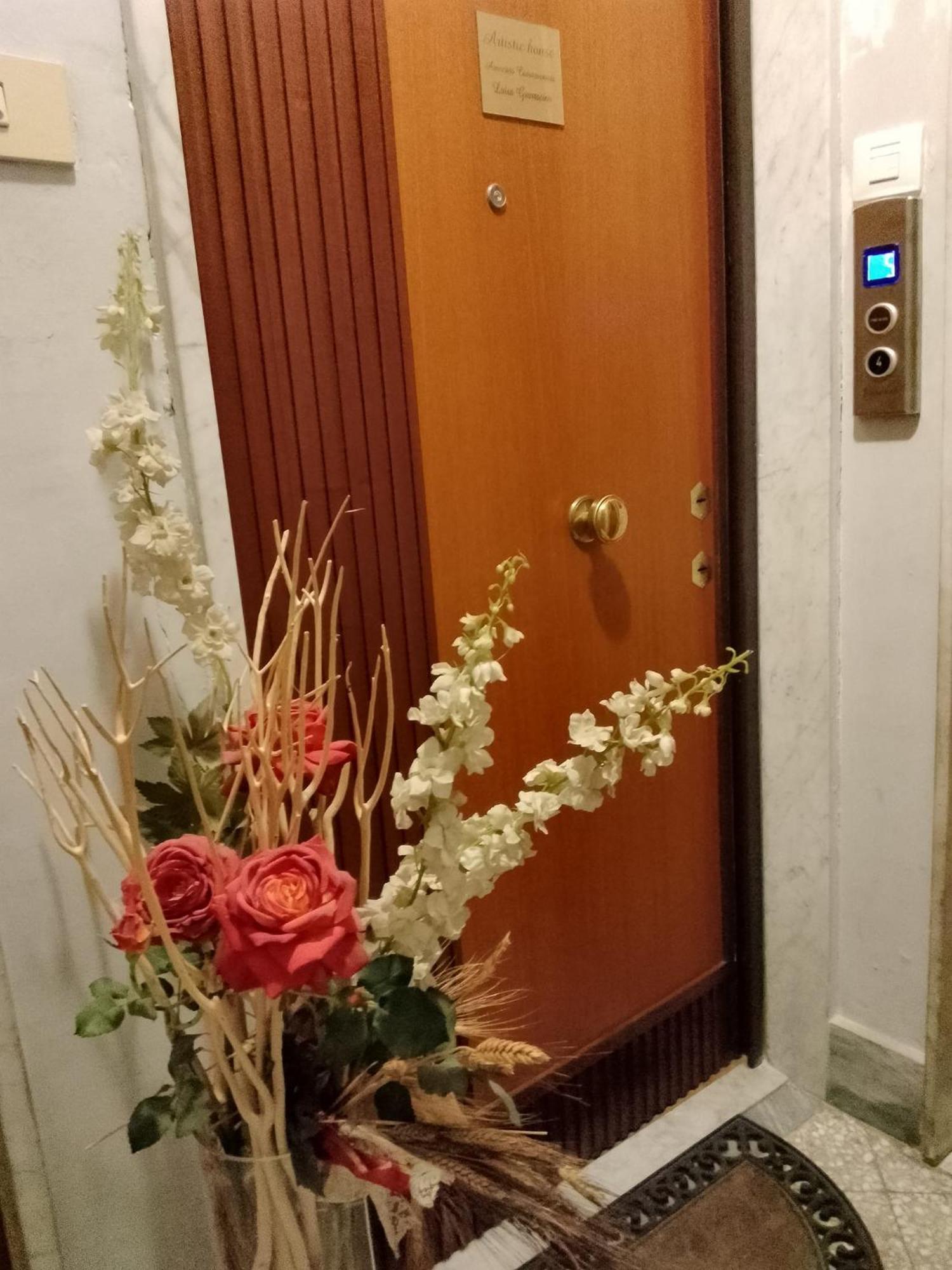 Artistic House * Bari