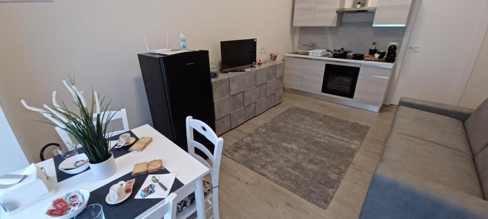 Apartament La Casa Di Peppe *