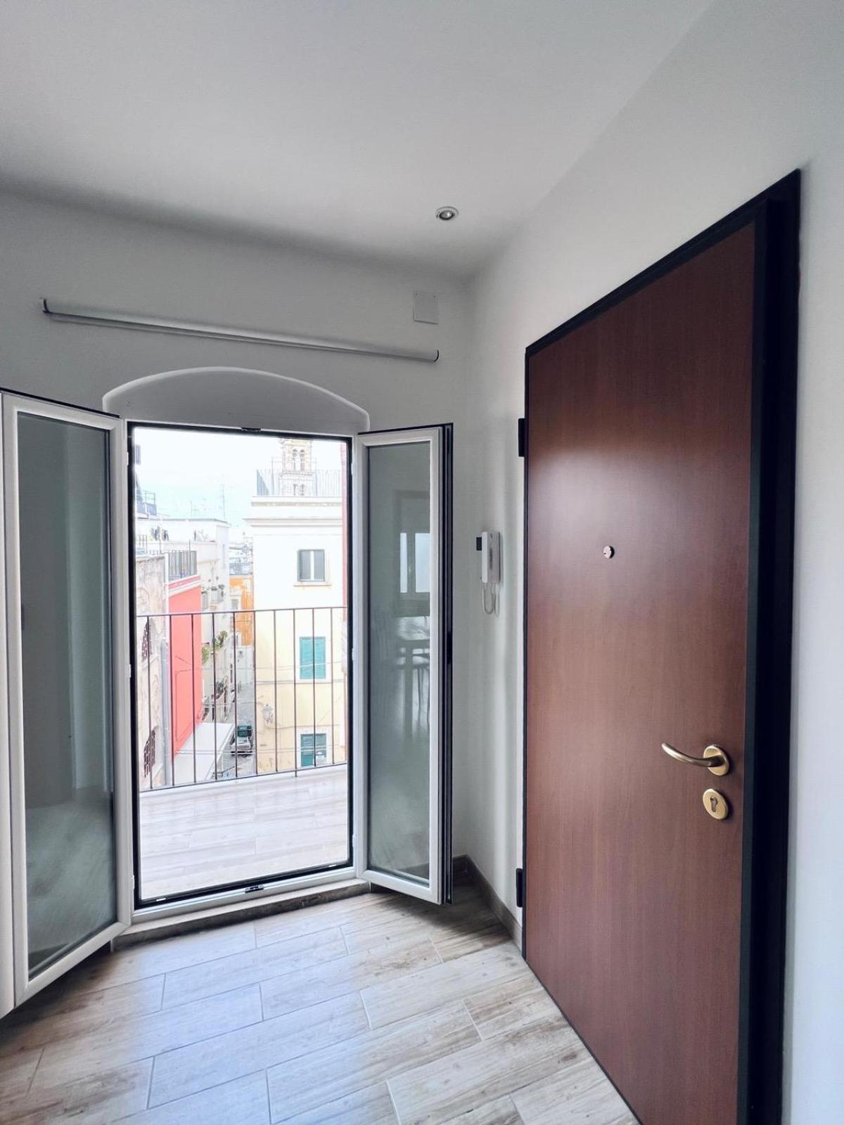Macario In The Old Town Apartment