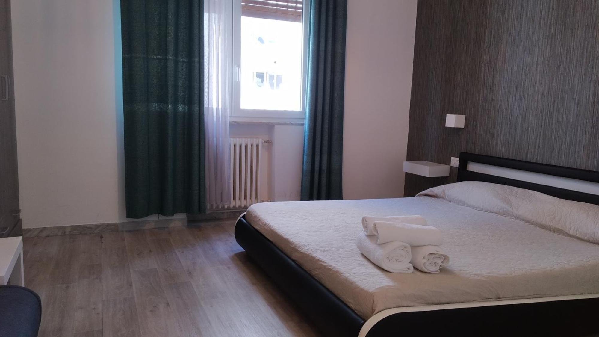 Cconforthotels R&b Gary House Bari