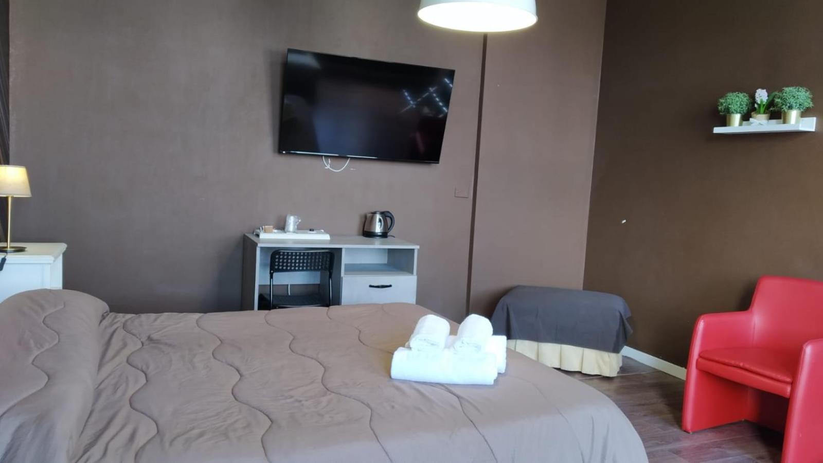 Cconforthotels R&b Semplici Emozioni 2* Bari