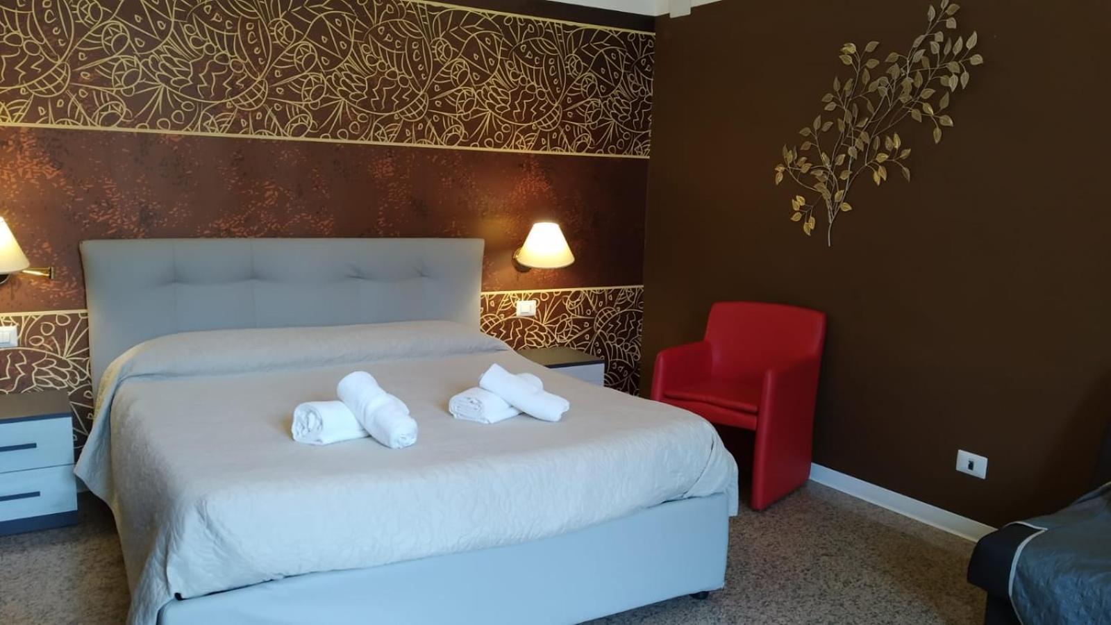Cconforthotels R&b *