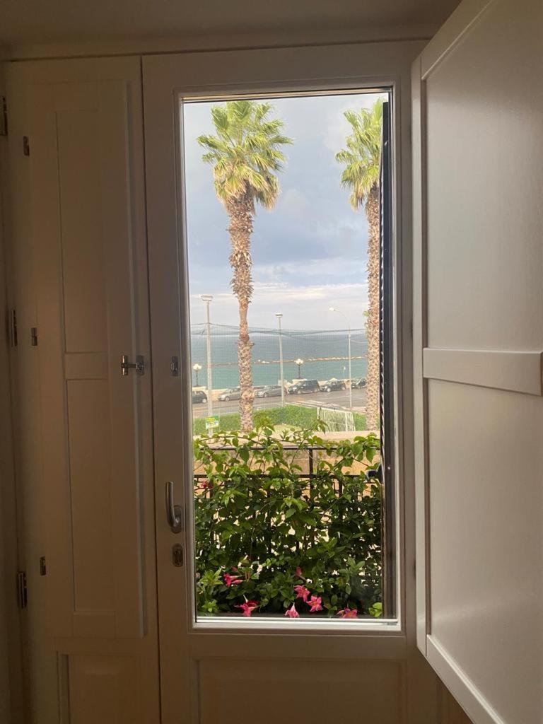 Cconforthotels Domus Venezia Apartament Bari